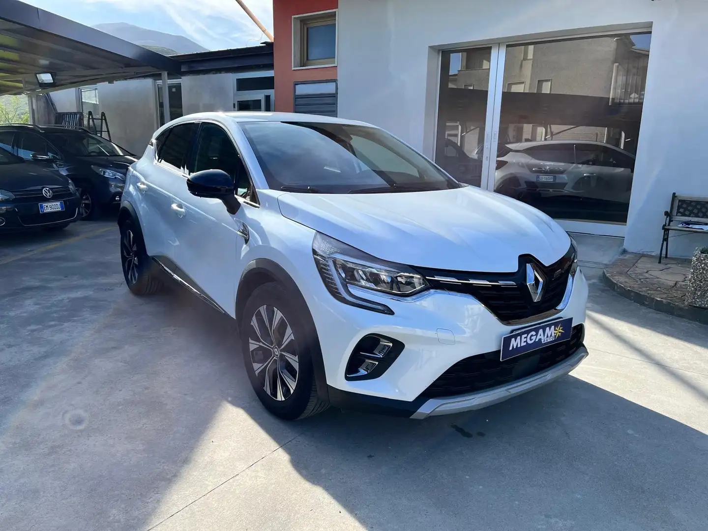 Renault Captur Captur 1.6 E-Tech full hybrid Techno 145cv auto Bianco - 2