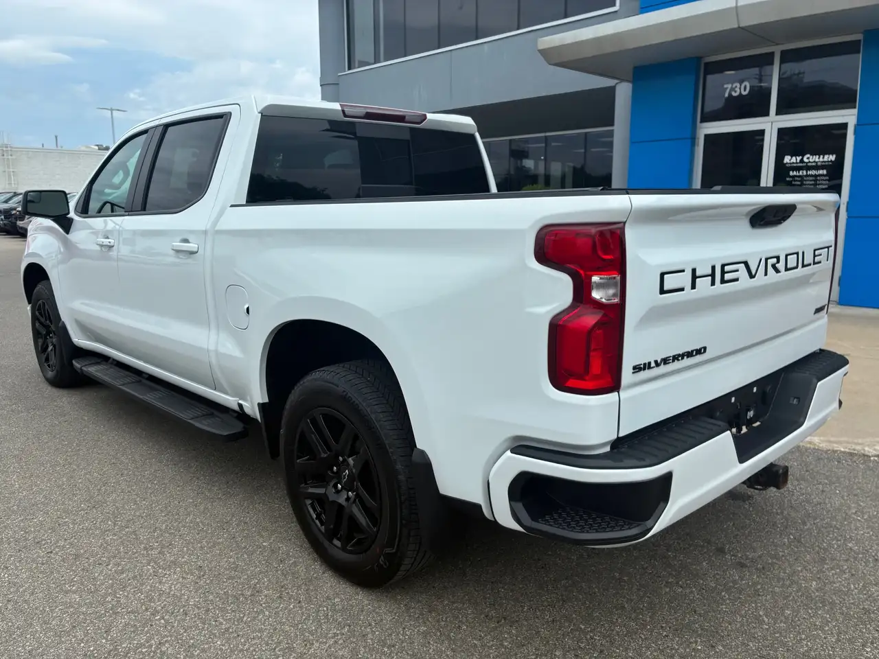Chevrolet Silverado 1500 снимка Chevrolet Silverado 1500