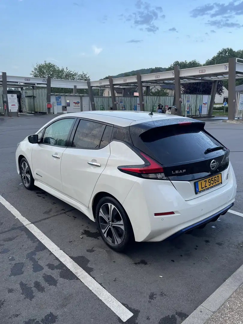 Nissan Leaf 40 kWh Tekna - 2
