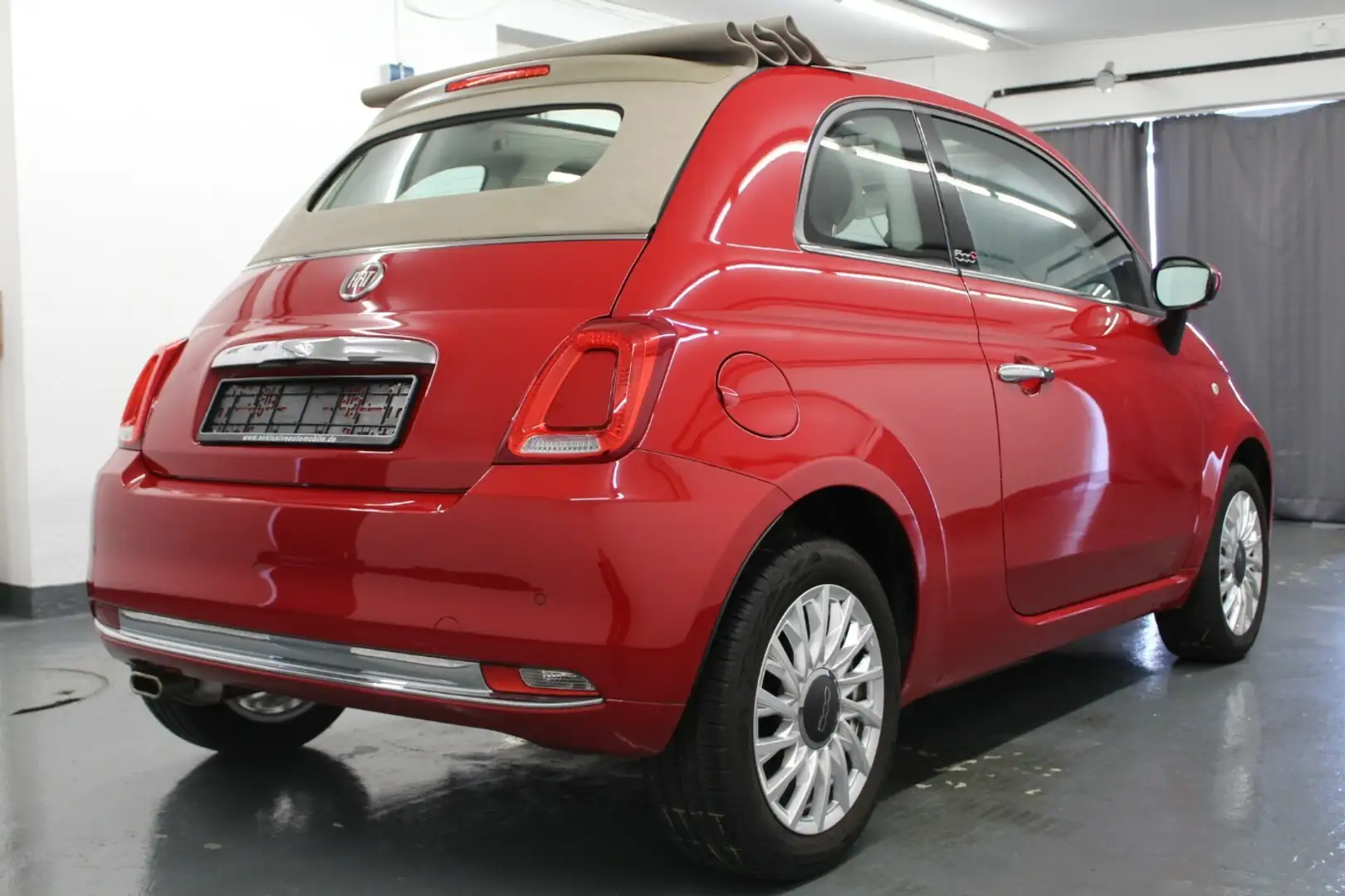 Fiat 500C 1.2 Lounge Dualogic Apple+Klima+PDC+DAB Rot - 2