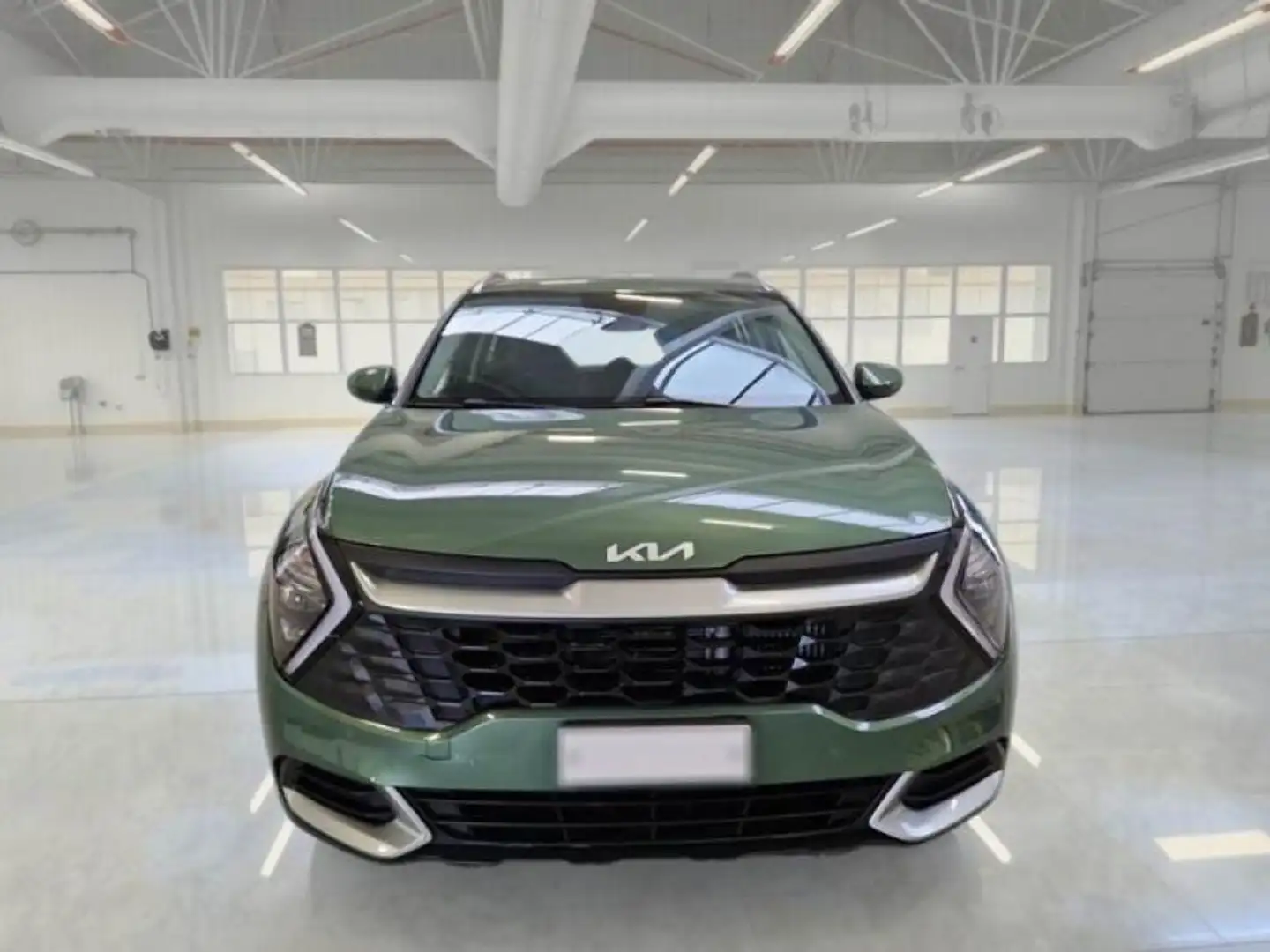 Kia Sportage 1.6 TGDi MHEV DCT Business IVA ESPOSTA Grün - 2