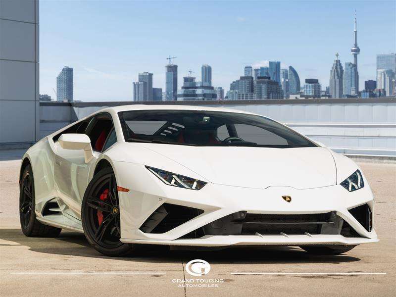 2022 Lamborghini Huracan V10
