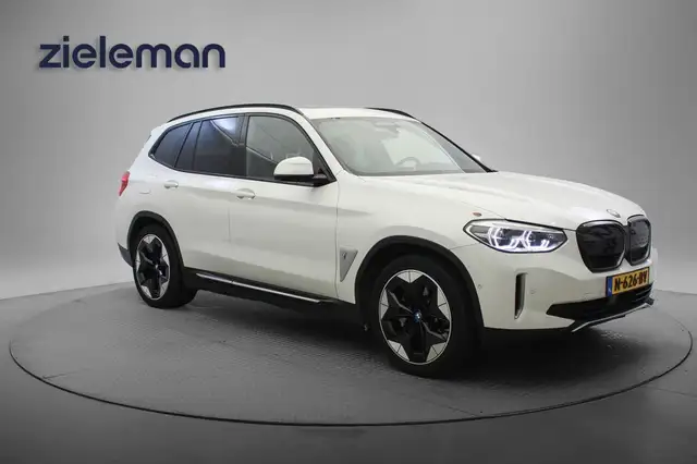 BMW iX3 High Executive 80 kWh - Carplay, Navi, Panorama, L