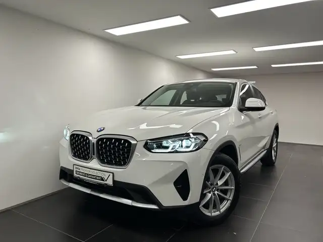 BMW X4 view 7