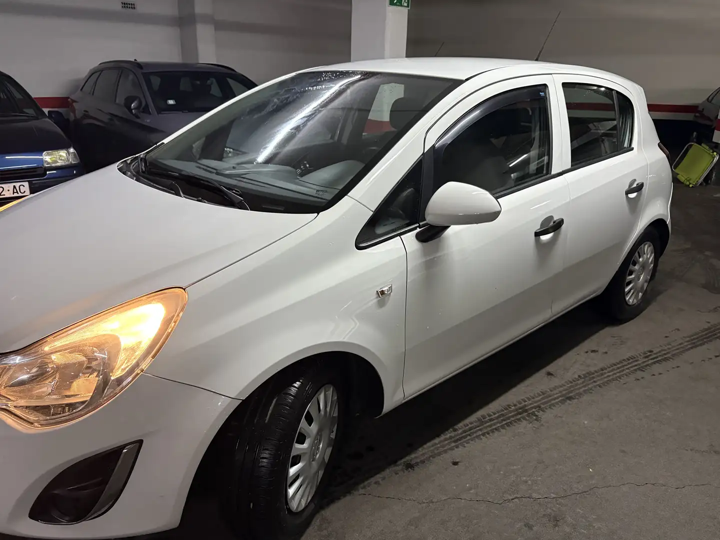 Opel Corsa 1.3 ecoFlex Essentia - 2