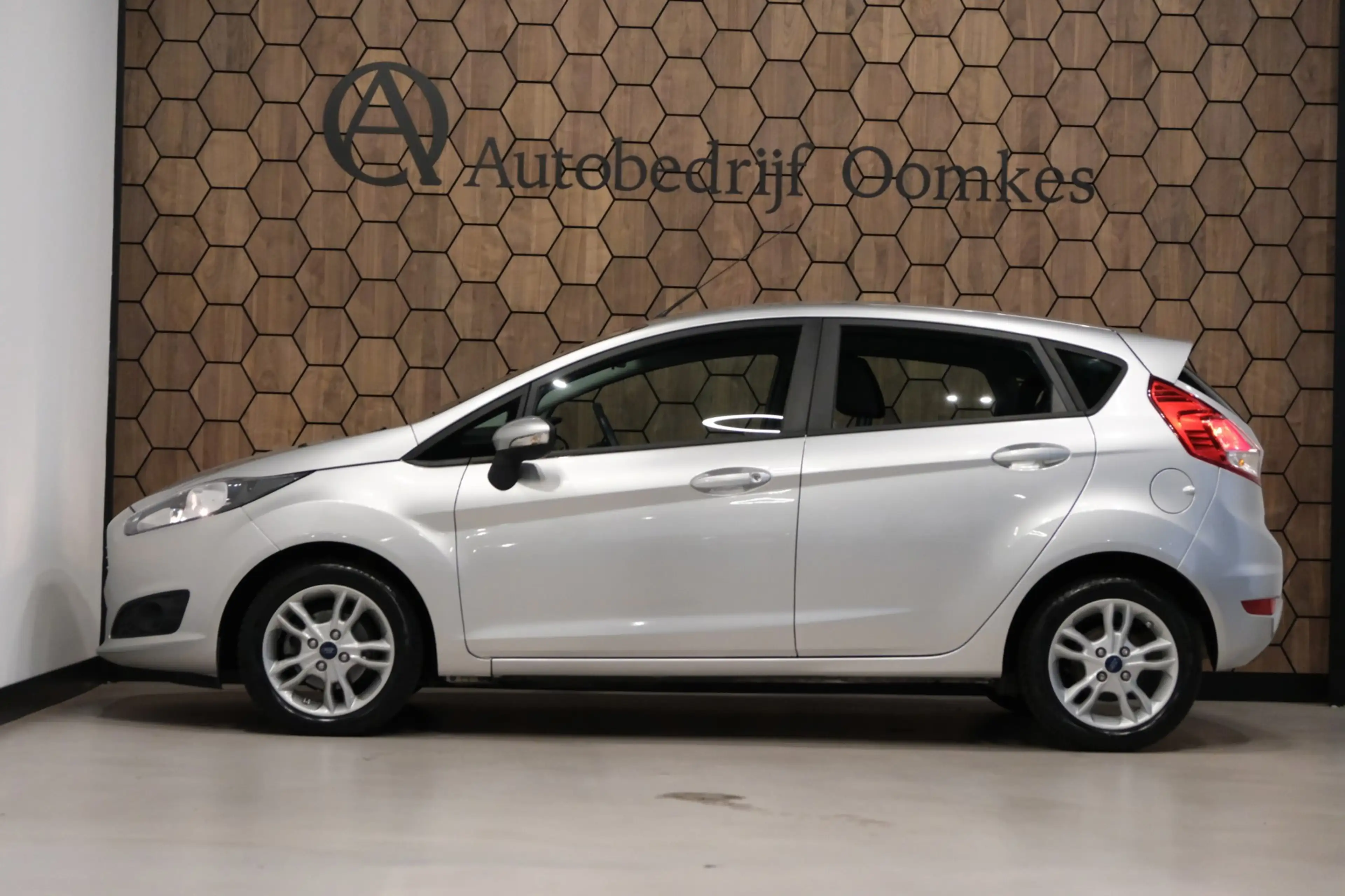 Ford Fiesta 1.0 EcoBoost Titanium |130dkm| Airco *Recent Beurt — photo 5