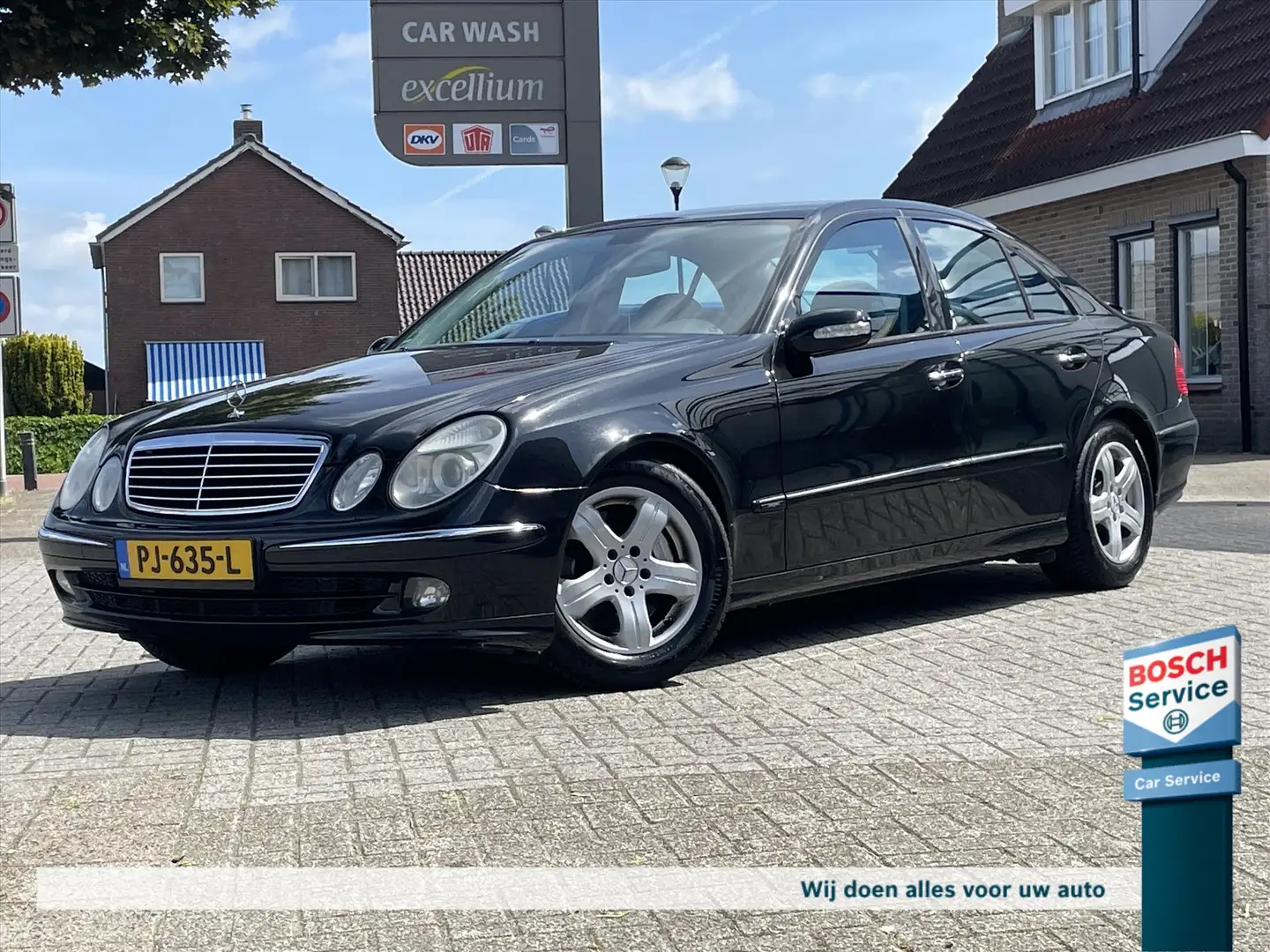 Mercedes-Benz E 200 Mercedes Kompressor / Leder / Stoelverwarming / El Negru - 1