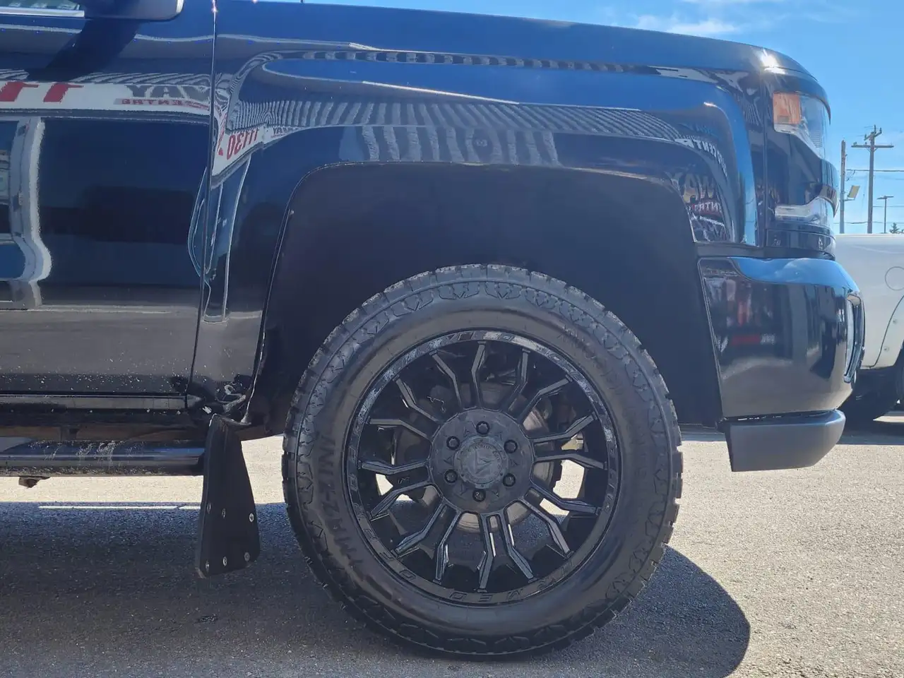 Chevrolet Silverado 1500 снимка Chevrolet Silverado 1500