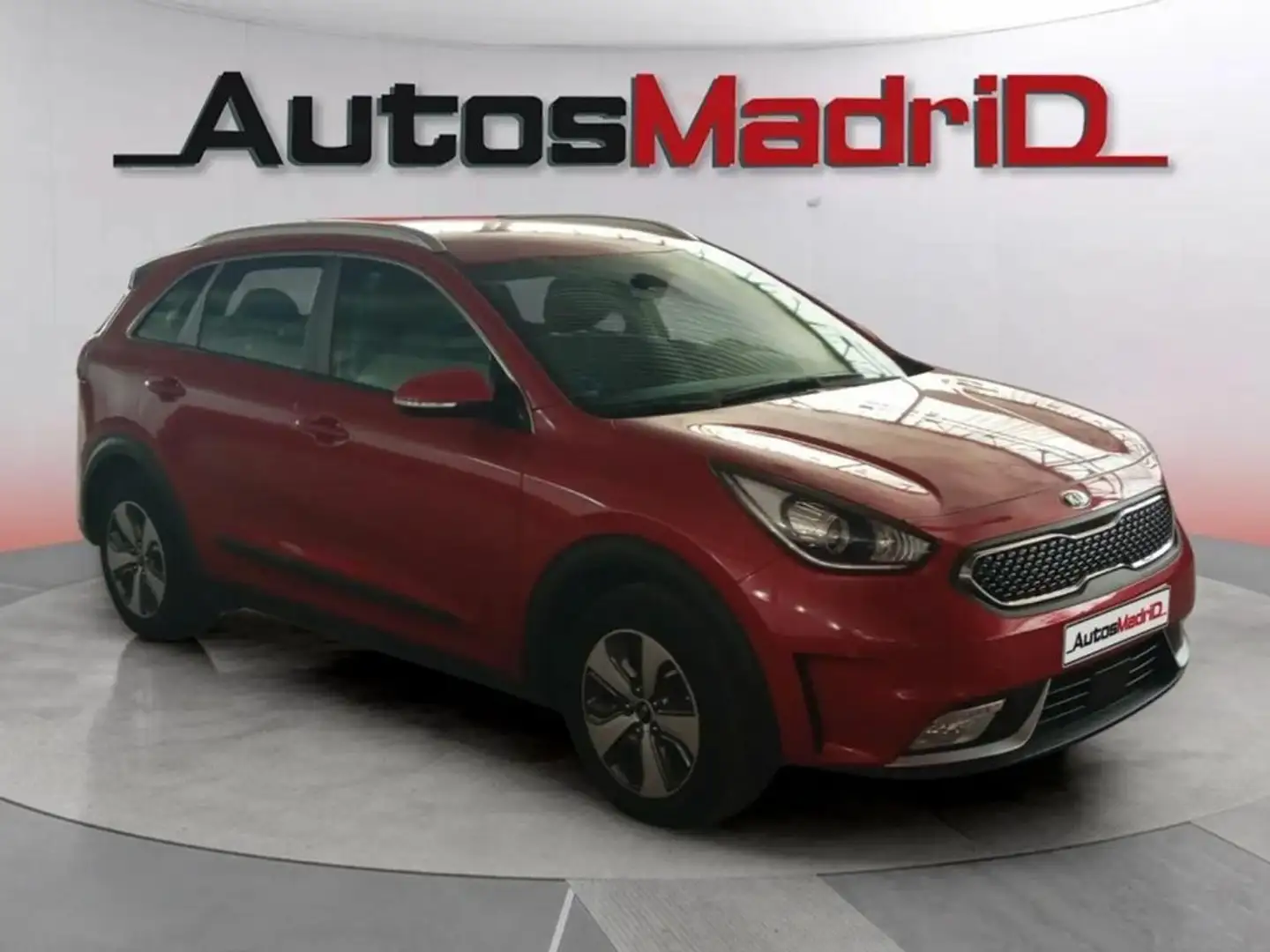 Kia Niro 1.6 GDi HEV 104kW (141CV) Drive Rouge - 1