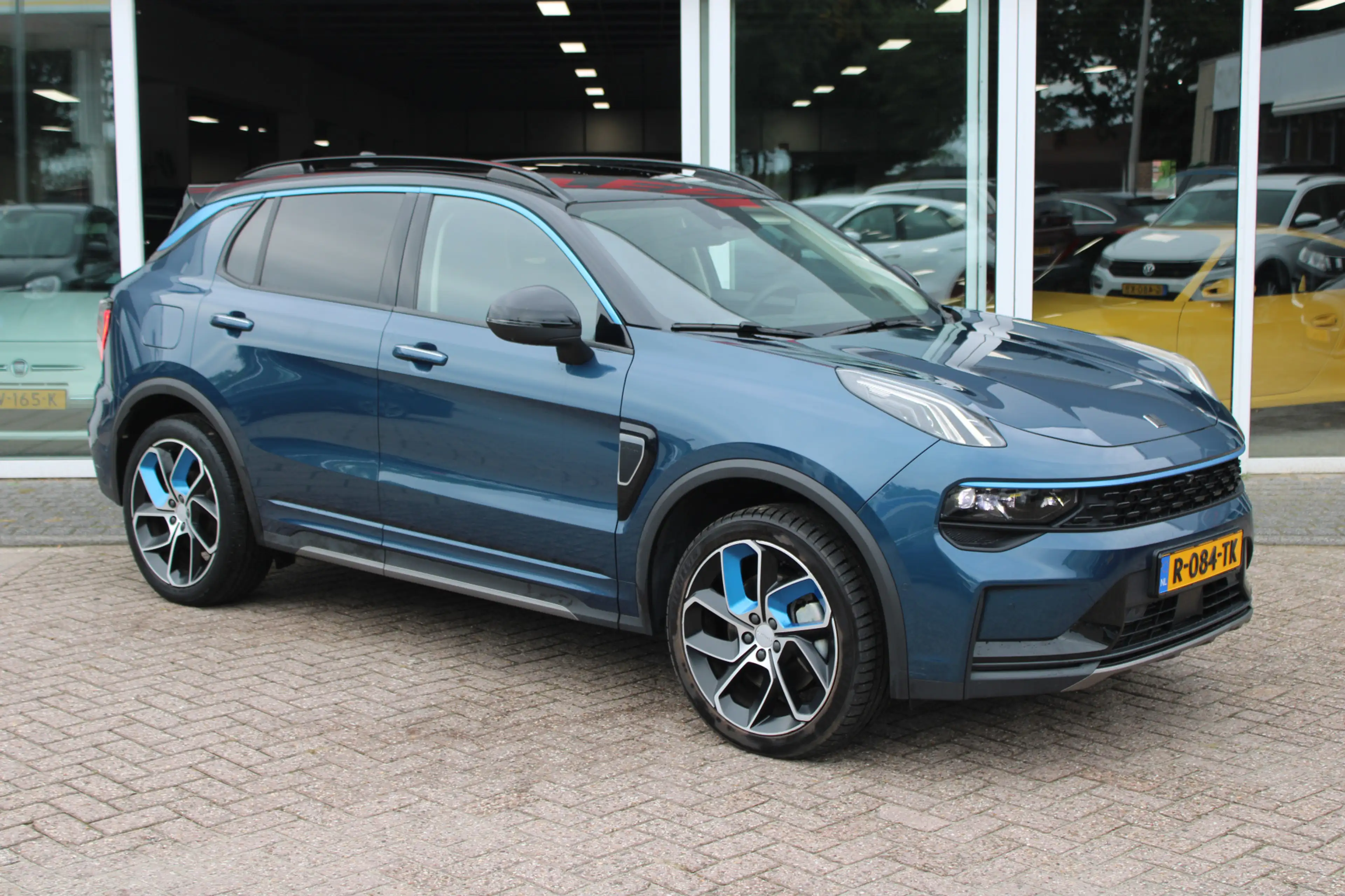 Lynk & Co 01 1.5 Panoramadak//Carplay//Memory!! — photo 2