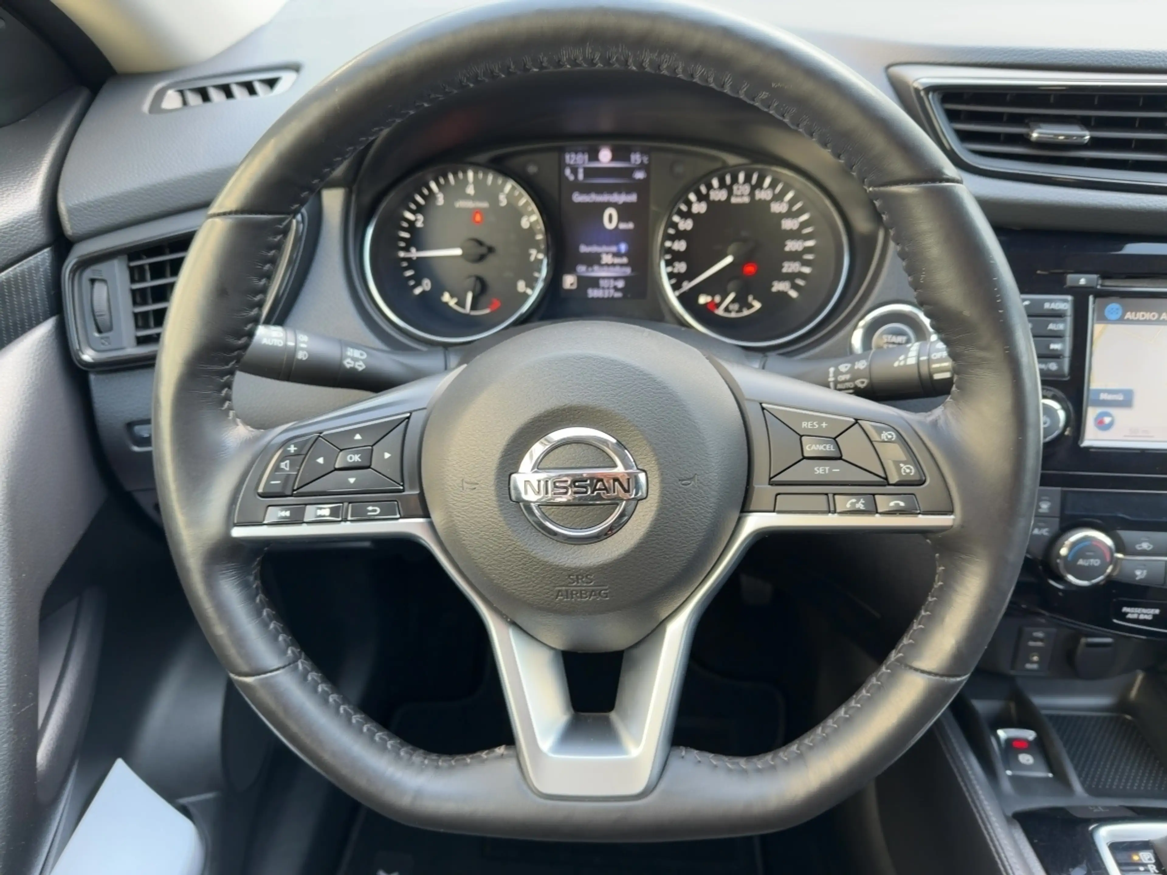 Nissan X-Trail 1.3 DIG-T N-CONNECTA 159PS NAVI — photo 9