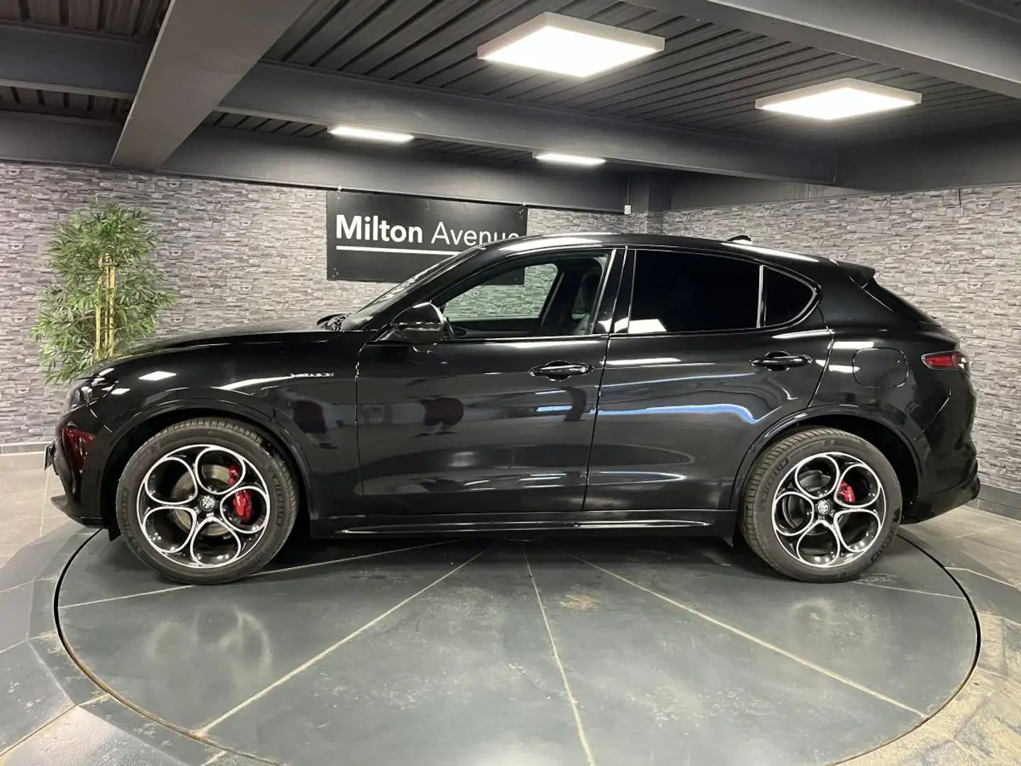 Alfa Romeo Stelvio Stelvio 2.2 D - 160 - BVA  Veloce Noir - 2