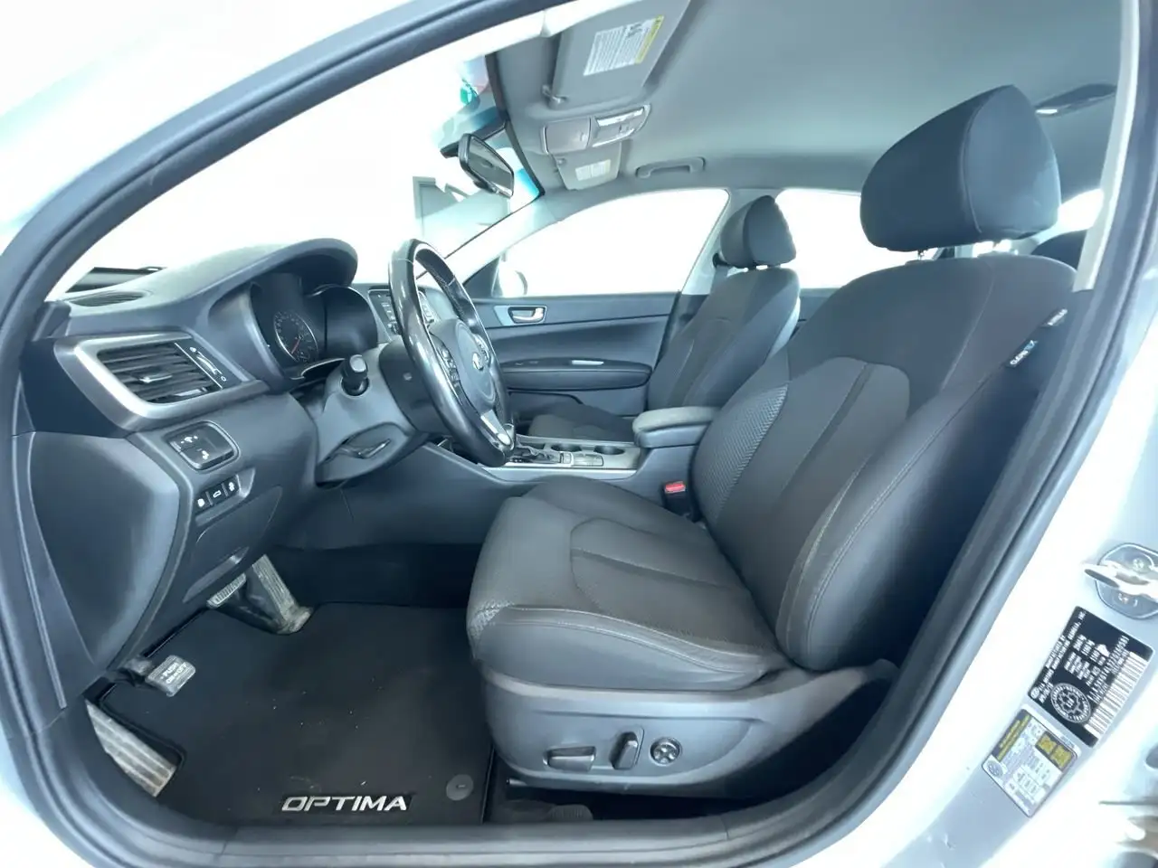Kia Optima снимка Kia Optima