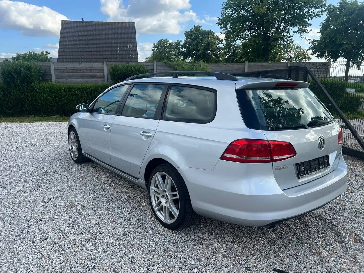 Volkswagen Passat Variant SW1.6TDi BlueMotion/Navi/Clima/Cruise/Garantie/*** Grijs - 2