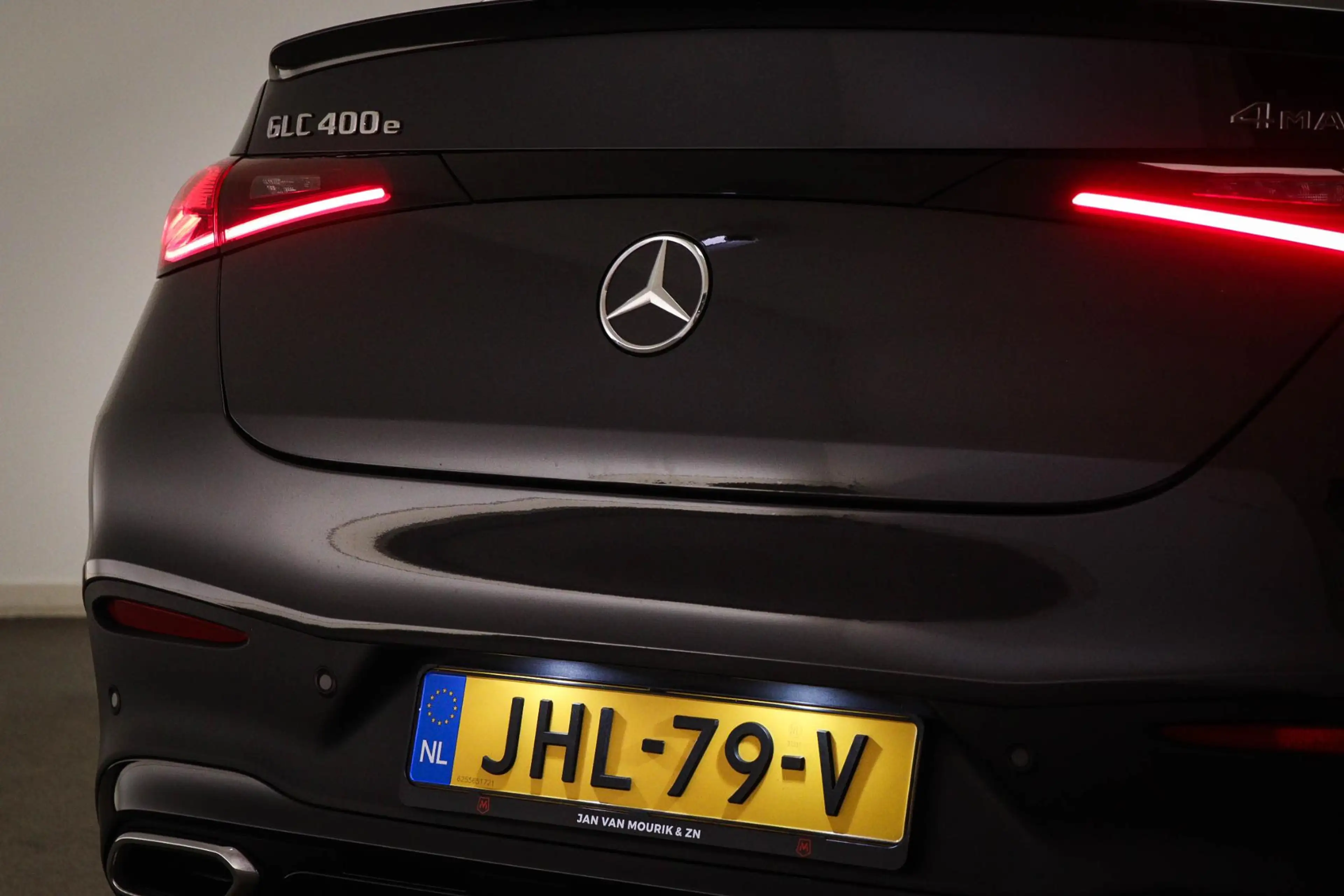 Mercedes-Benz GLC 400 Coupé 400e 4MATIC Sport Edition | PREMIUM / WINTER — photo 30
