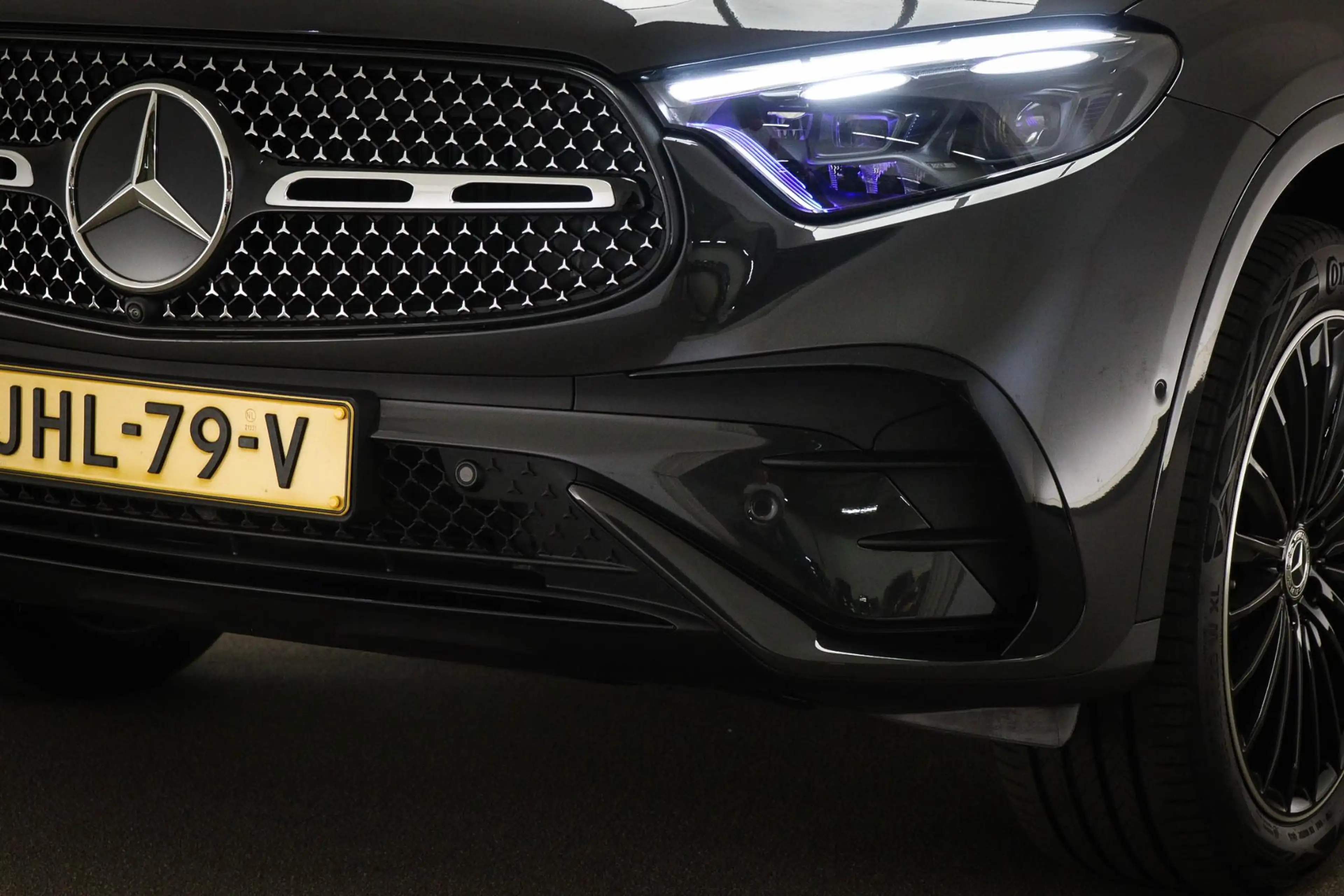 Mercedes-Benz GLC 400 Coupé 400e 4MATIC Sport Edition | PREMIUM / WINTER — photo 23