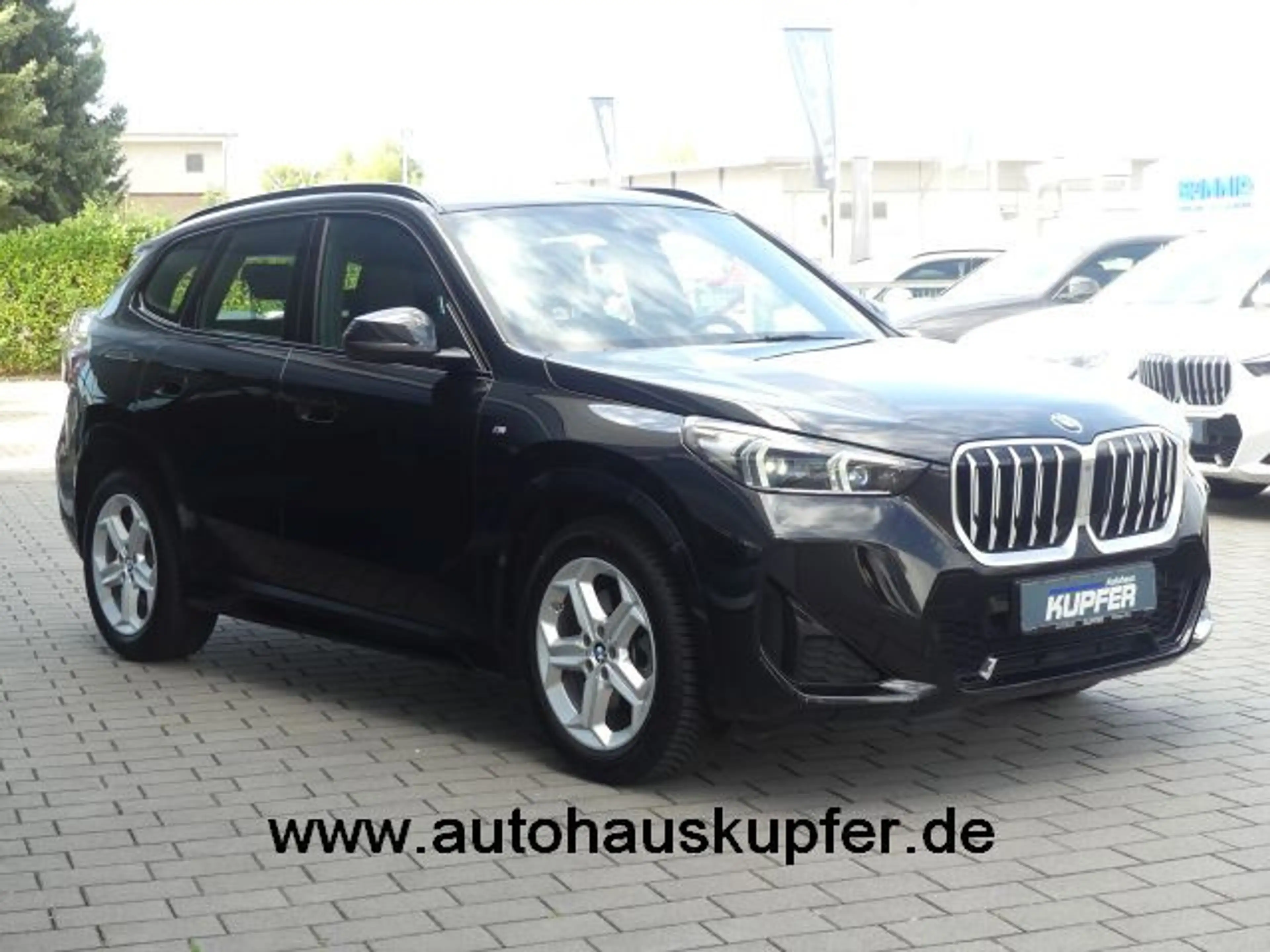BMW X1 sDrive20iM Sport el.Sitze+Massage°HarmKard. — photo 2