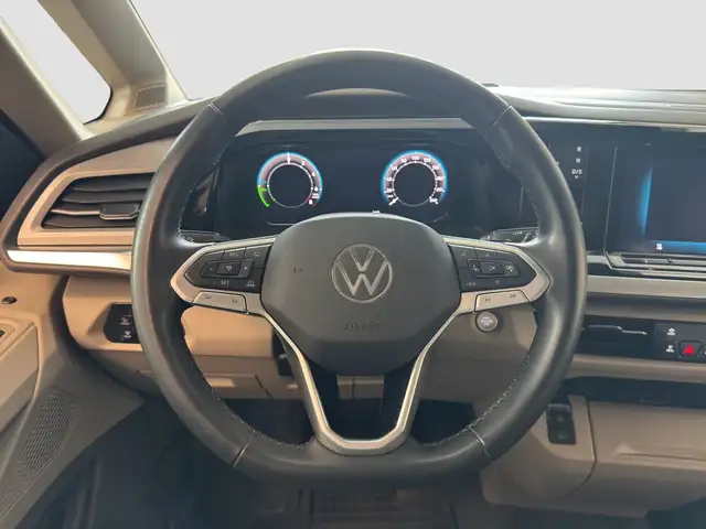 Volkswagen T7 Multivan VW T7 Multivan Edition eHybrid 180 kW 4MOTION Ansicht 10