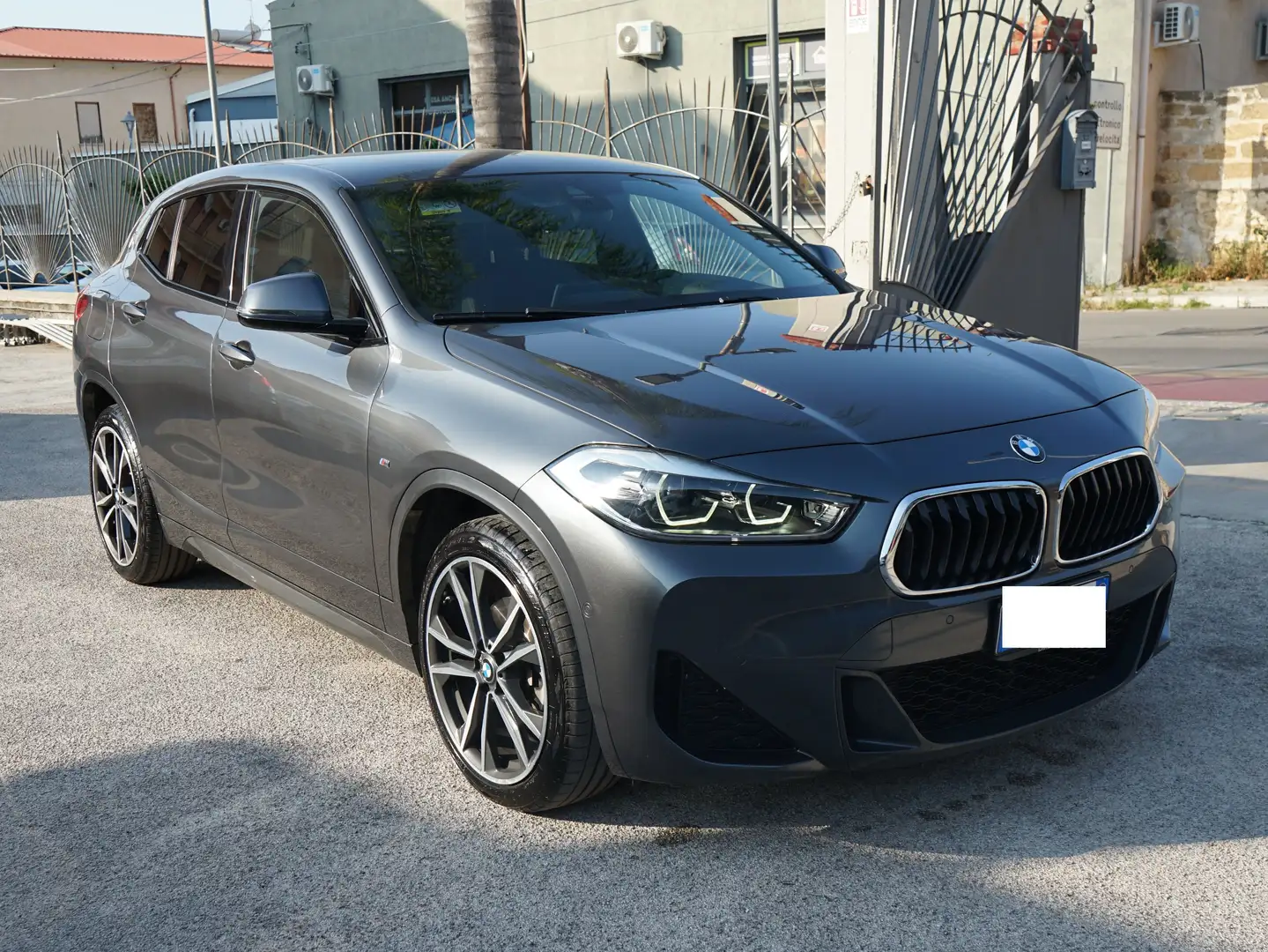 BMW X2 sdrive18d Msport Grigio - 1