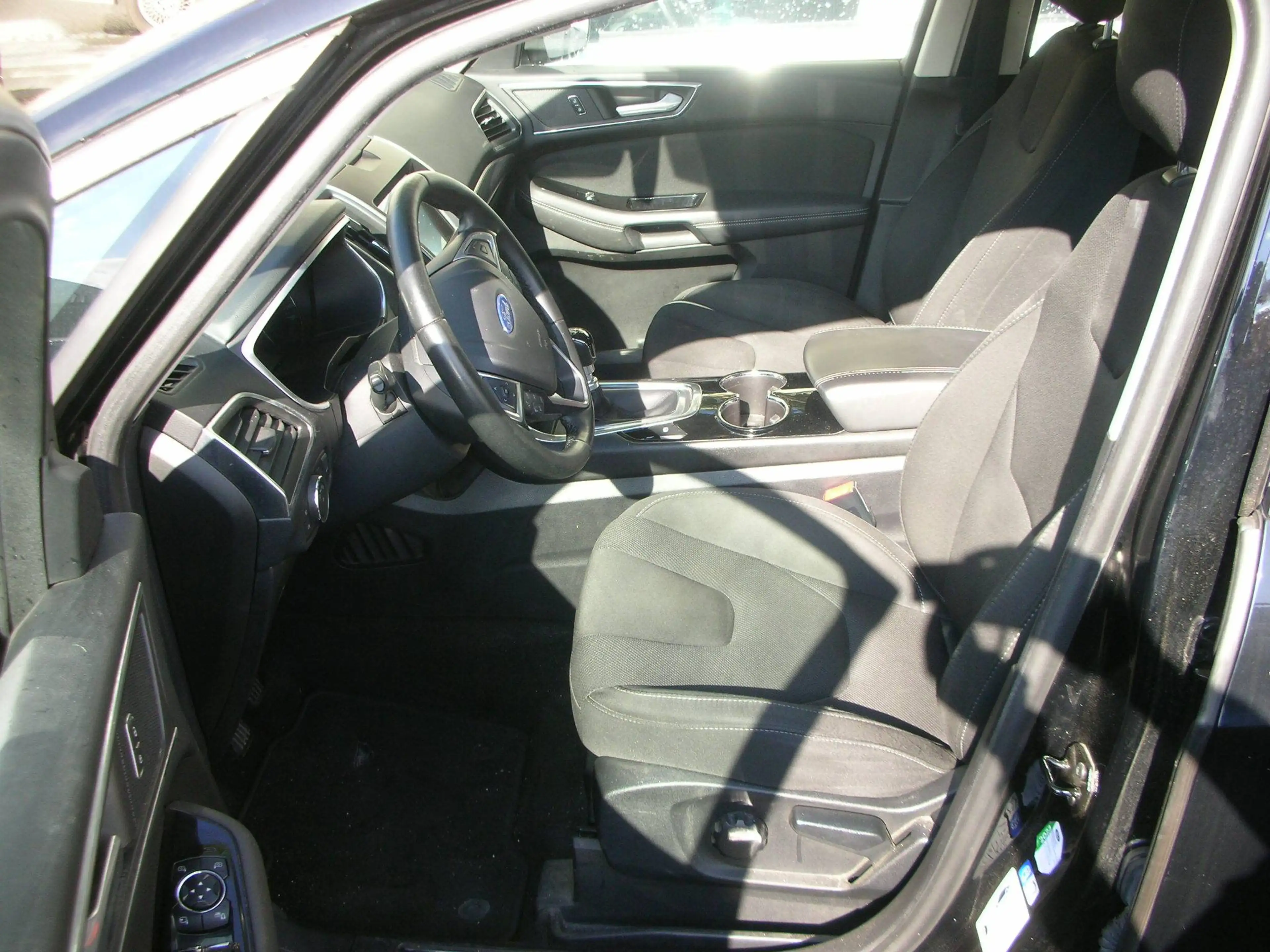 Ford S-Max Titanium 2.0 TDCI *135.000km *1.Halter — photo 5