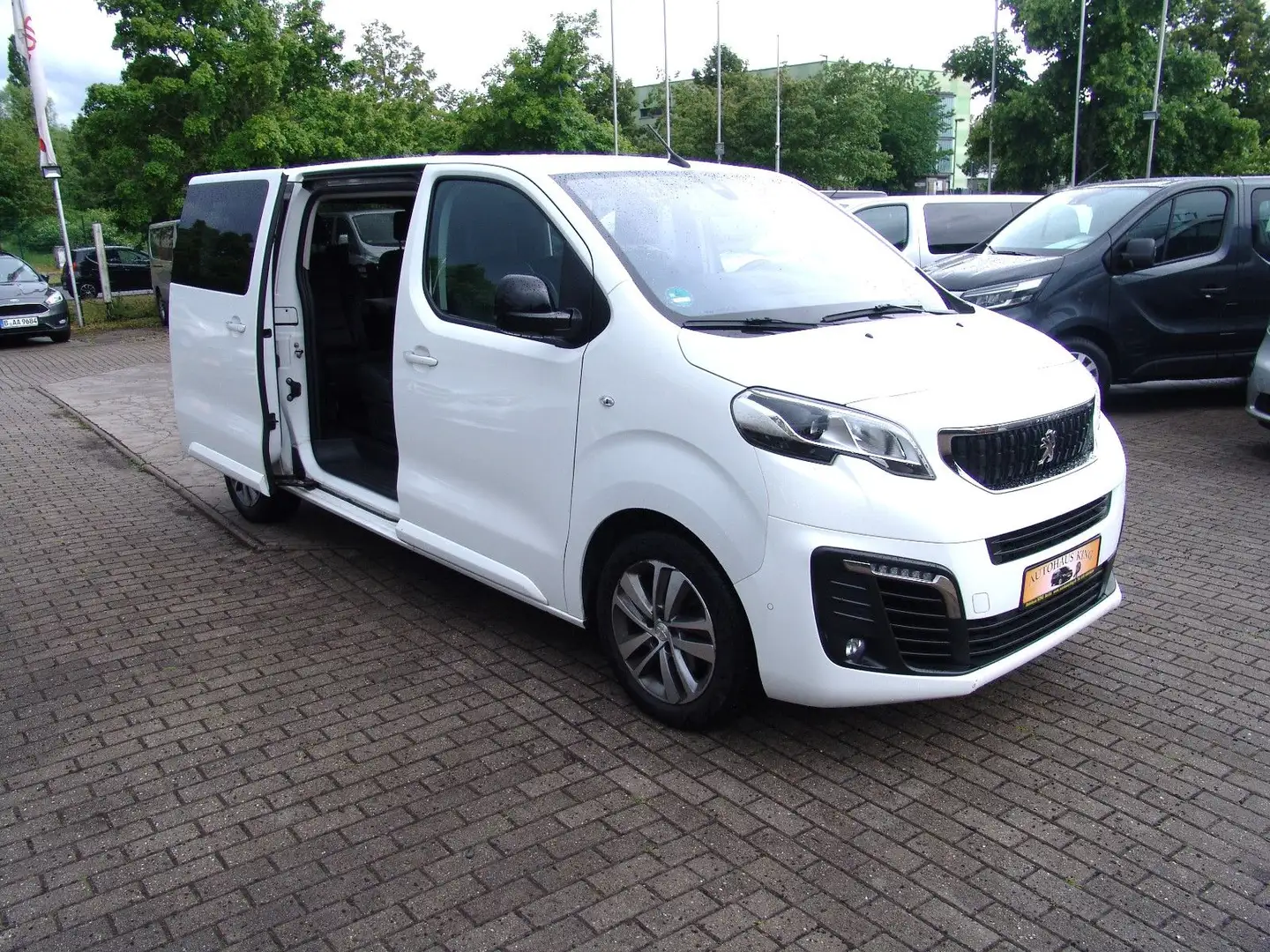 Peugeot Traveller BusinessVIP L2-Aut/2Tü/Tisch/6Si/Voll Weiß - 1