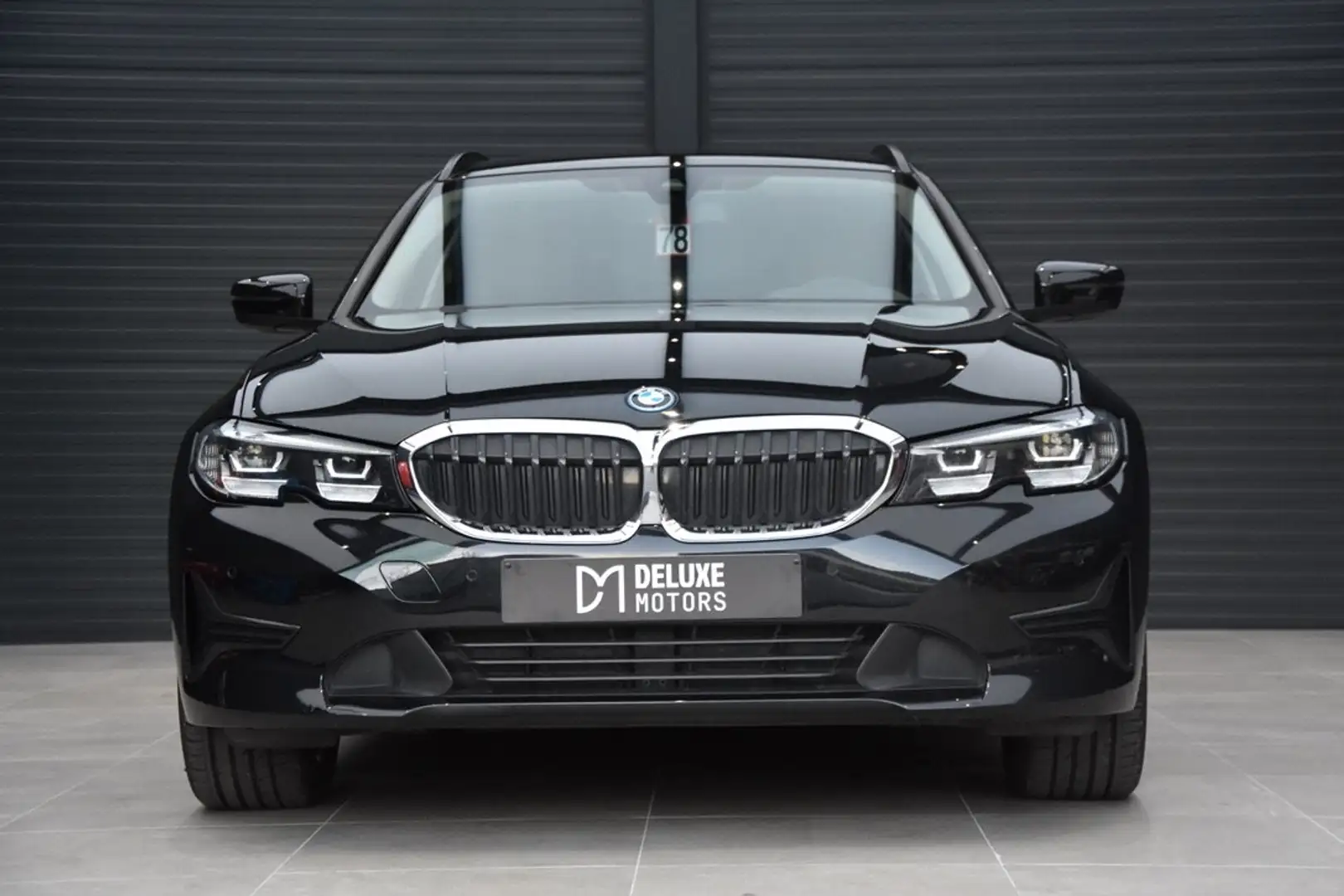 BMW 320 e Touring Sport Leder Zetelverwarming Camera Zwart - 2