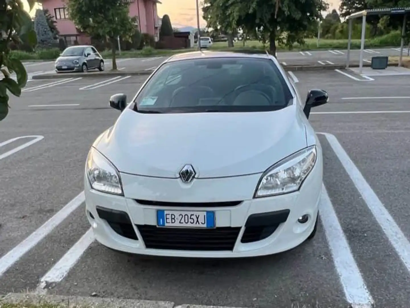 Renault Megane Megane III 2008 CC CC 1.9 dci Luxe 130cv White - 1