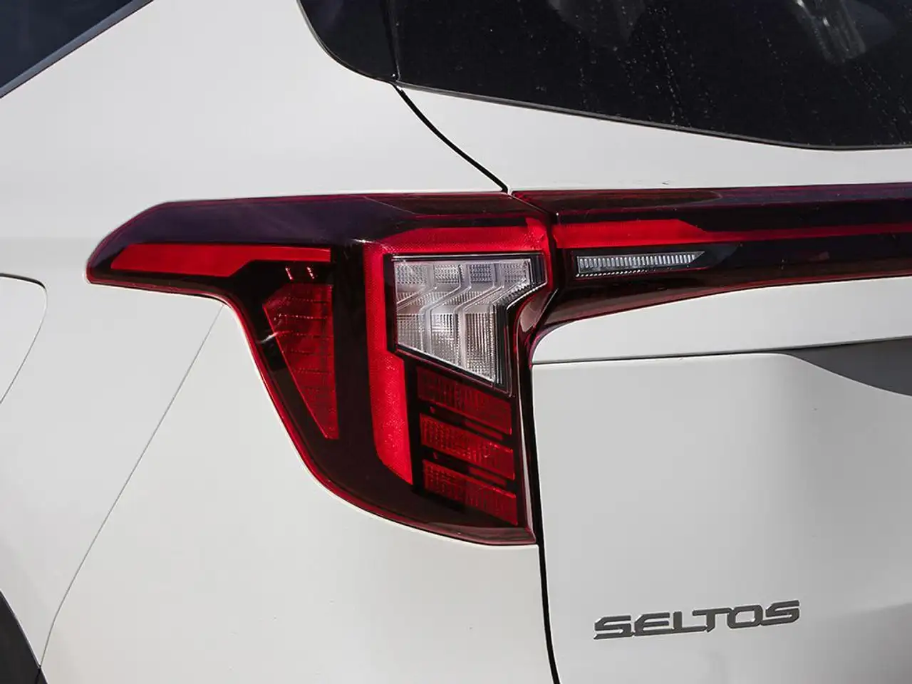 Kia Seltos снимка Kia Seltos