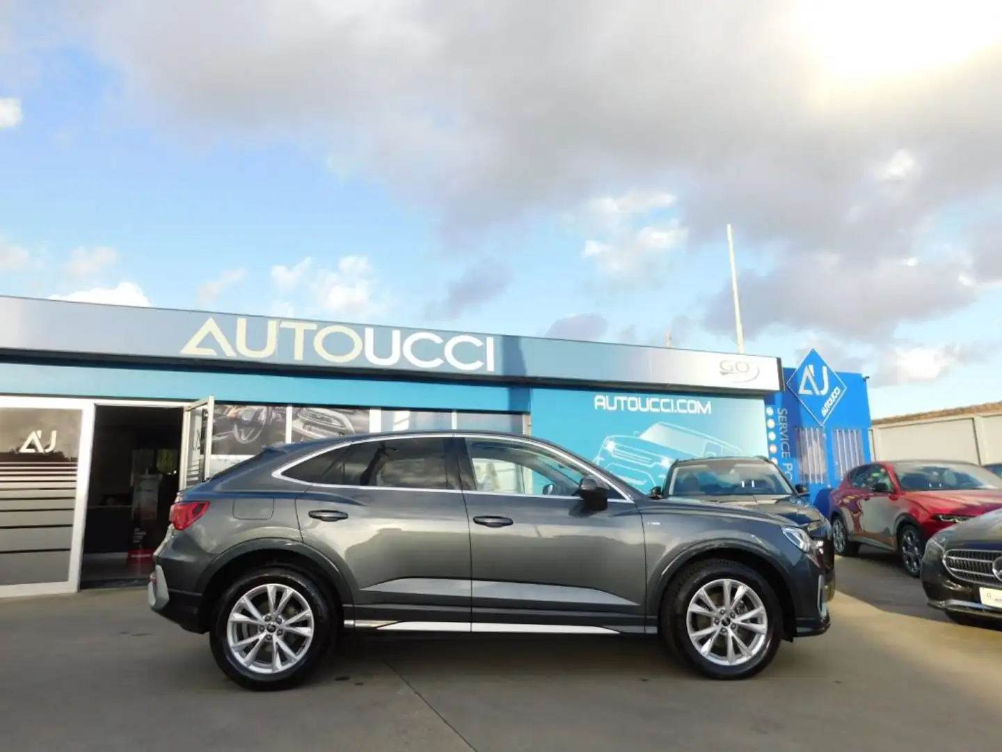 Audi Q3 SPB 35 TDI S-Line Edition STronic RATA DA € 358, Gris - 2