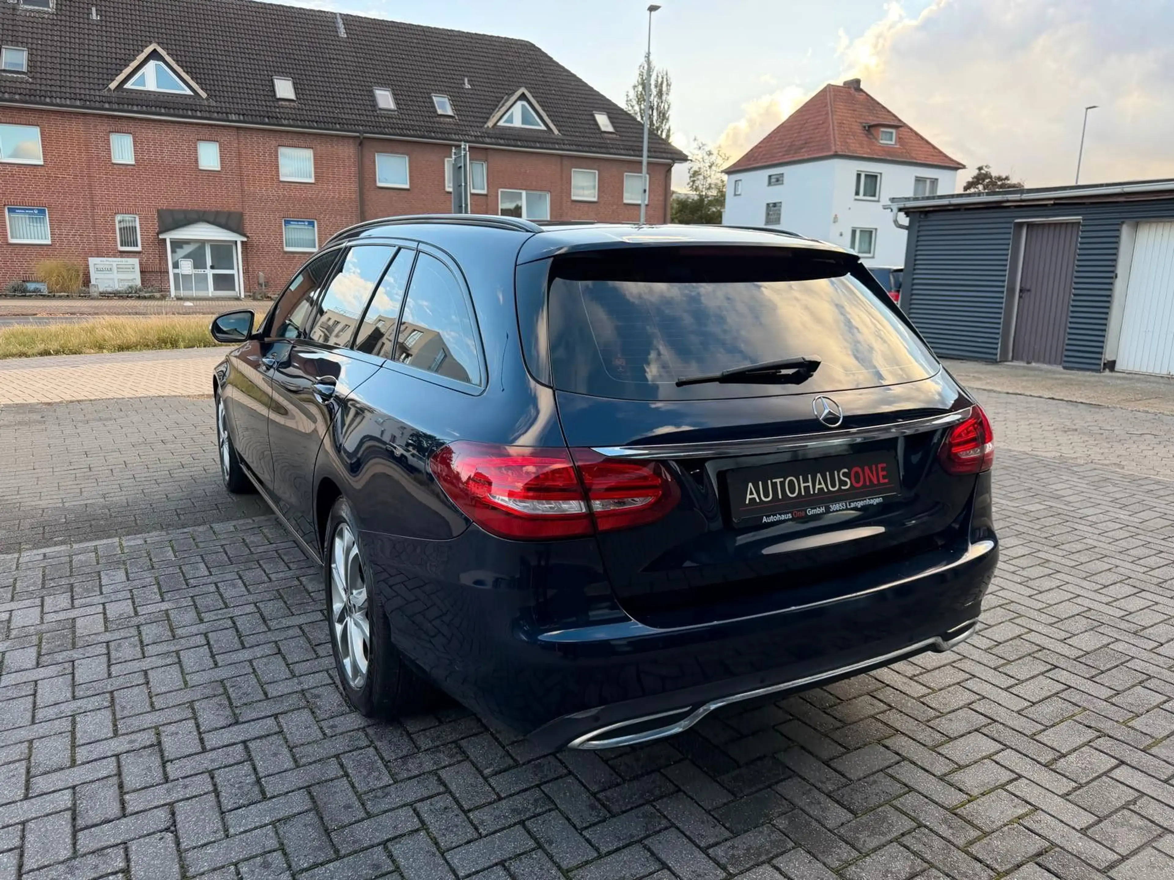 Mercedes-Benz C 220 d T PANORAMA/BURMSTER/KAMERA — photo 10