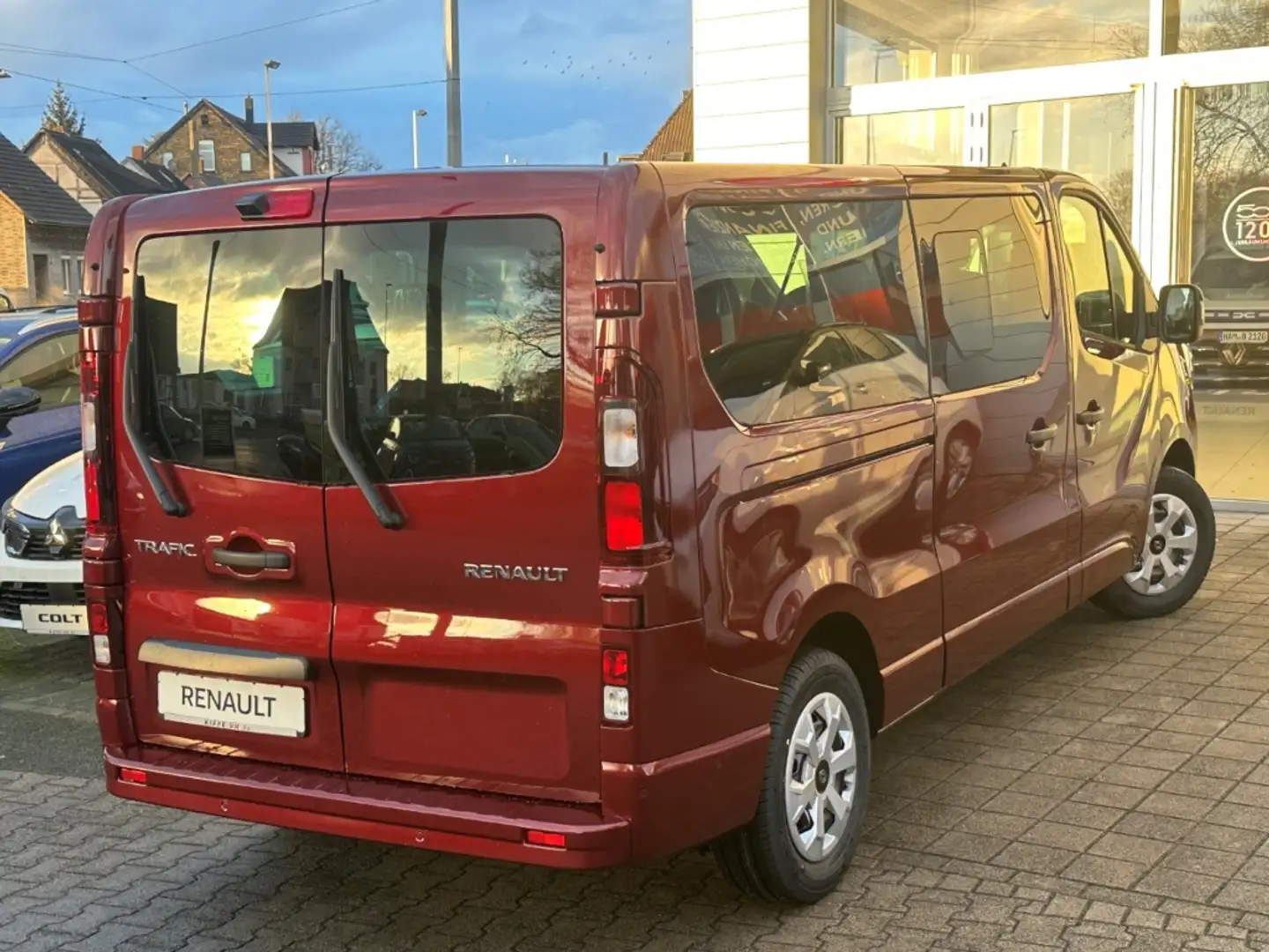 Renault Trafic Grand Evolution 2.0 BLUE dCi 170 KAMERA NAVI Red - 2