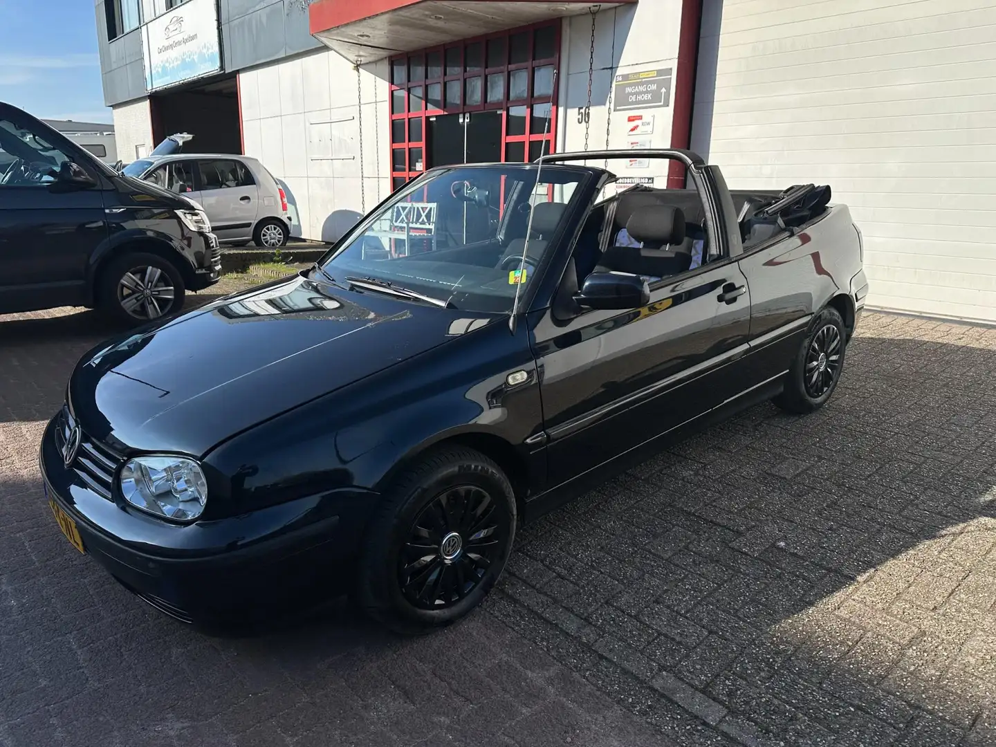 Volkswagen Golf Cabriolet 1.8 Trendline "NIEUW APK | MINIGHT BLUE| CABRIO |U Albastru - 2