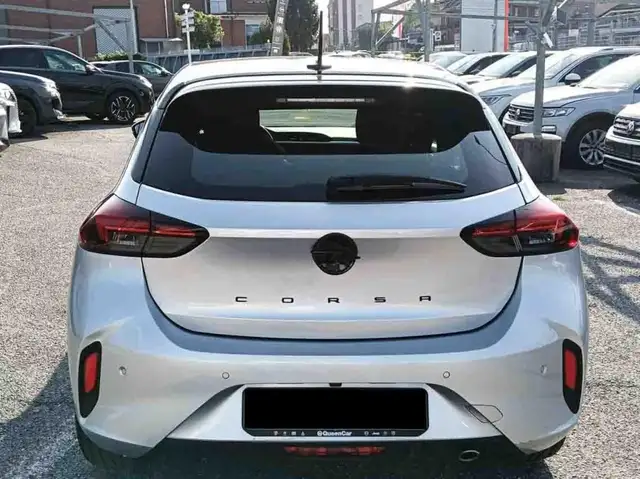 Opel Corsa view 5