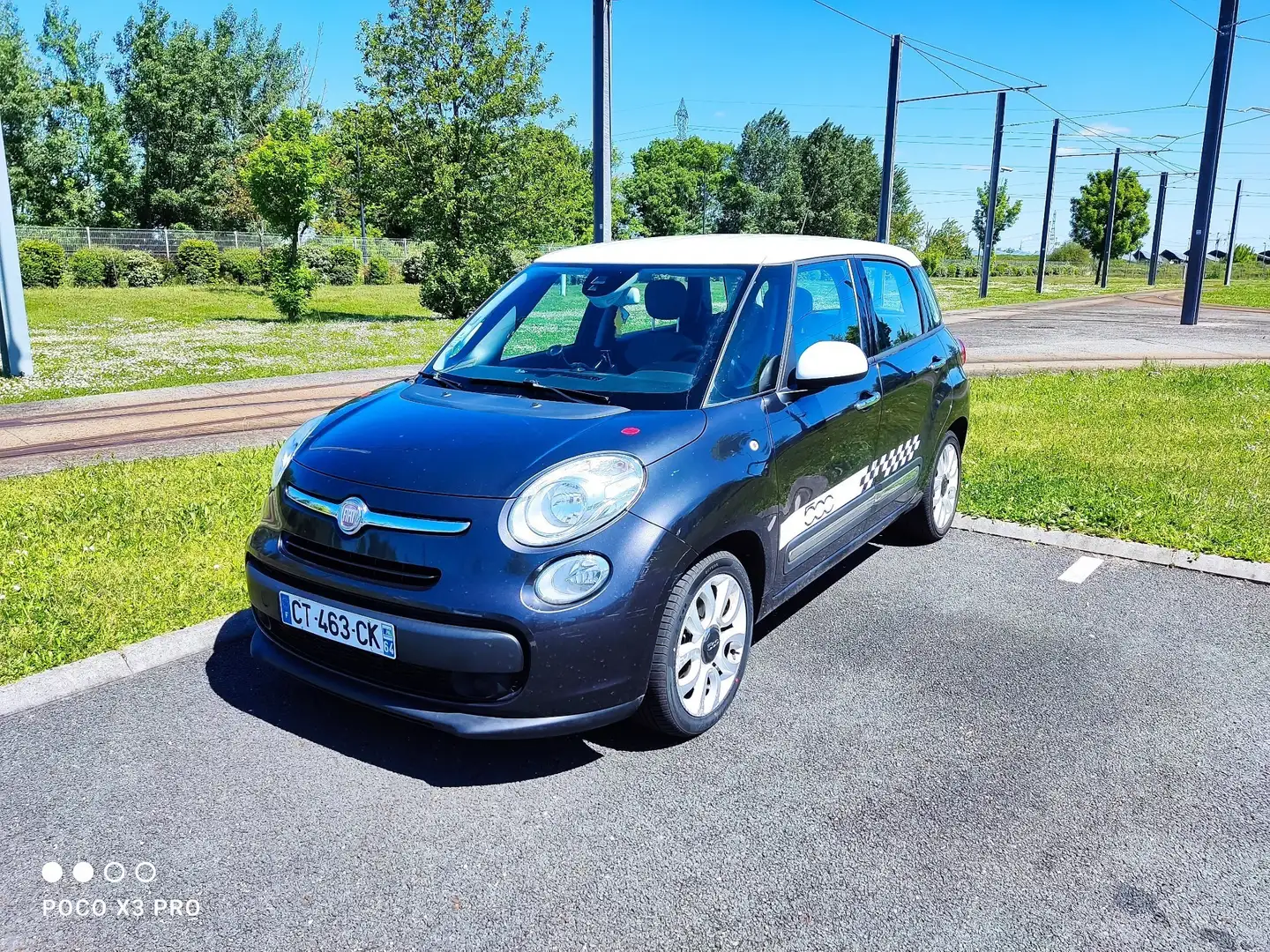 Fiat 500L 1.6 Multijet 16V 105 ch S/S Easy Noir - 1