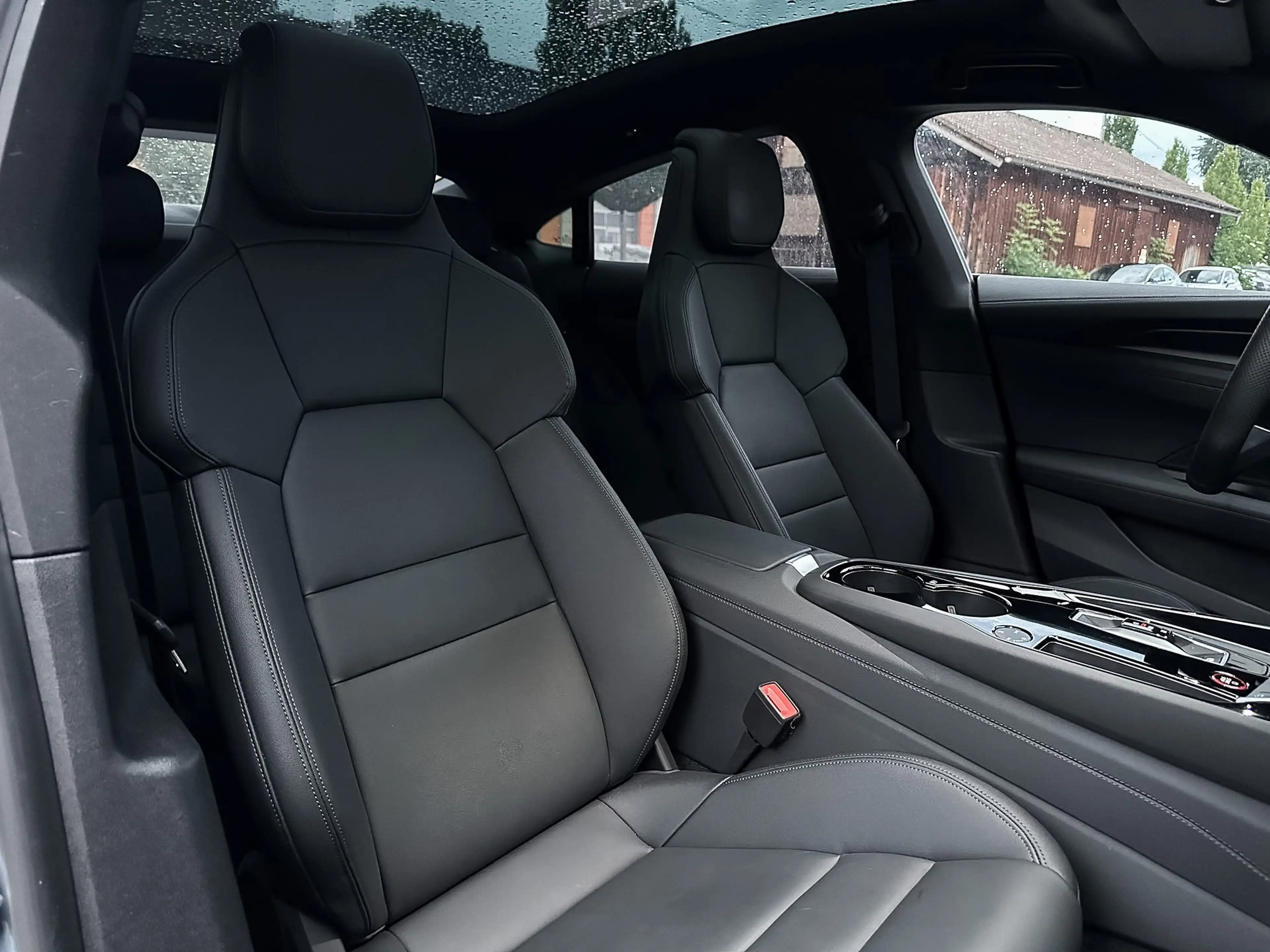 Audi e-tron GT QUATTRO / MATRIX LED/ SPORTSITZE — photo 15