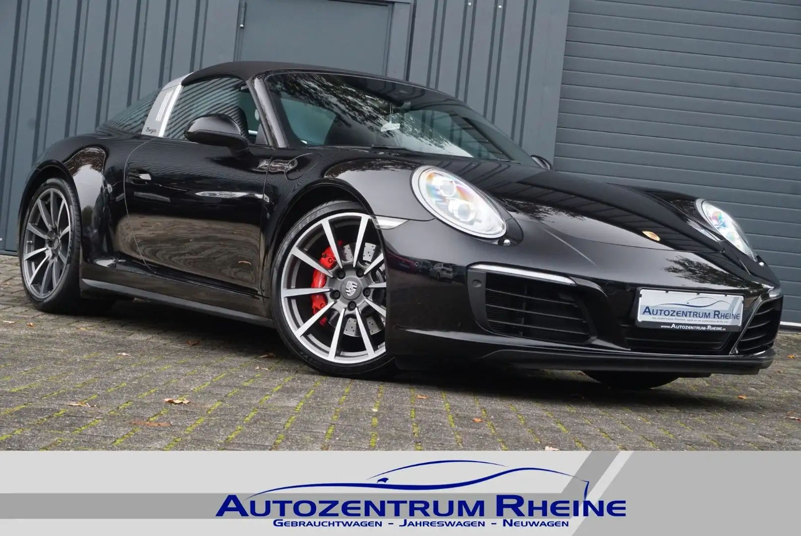 Porsche 911 Targa 4 S Approved 10/2025 Navi SAGA SHZ PDK Schwarz - 1