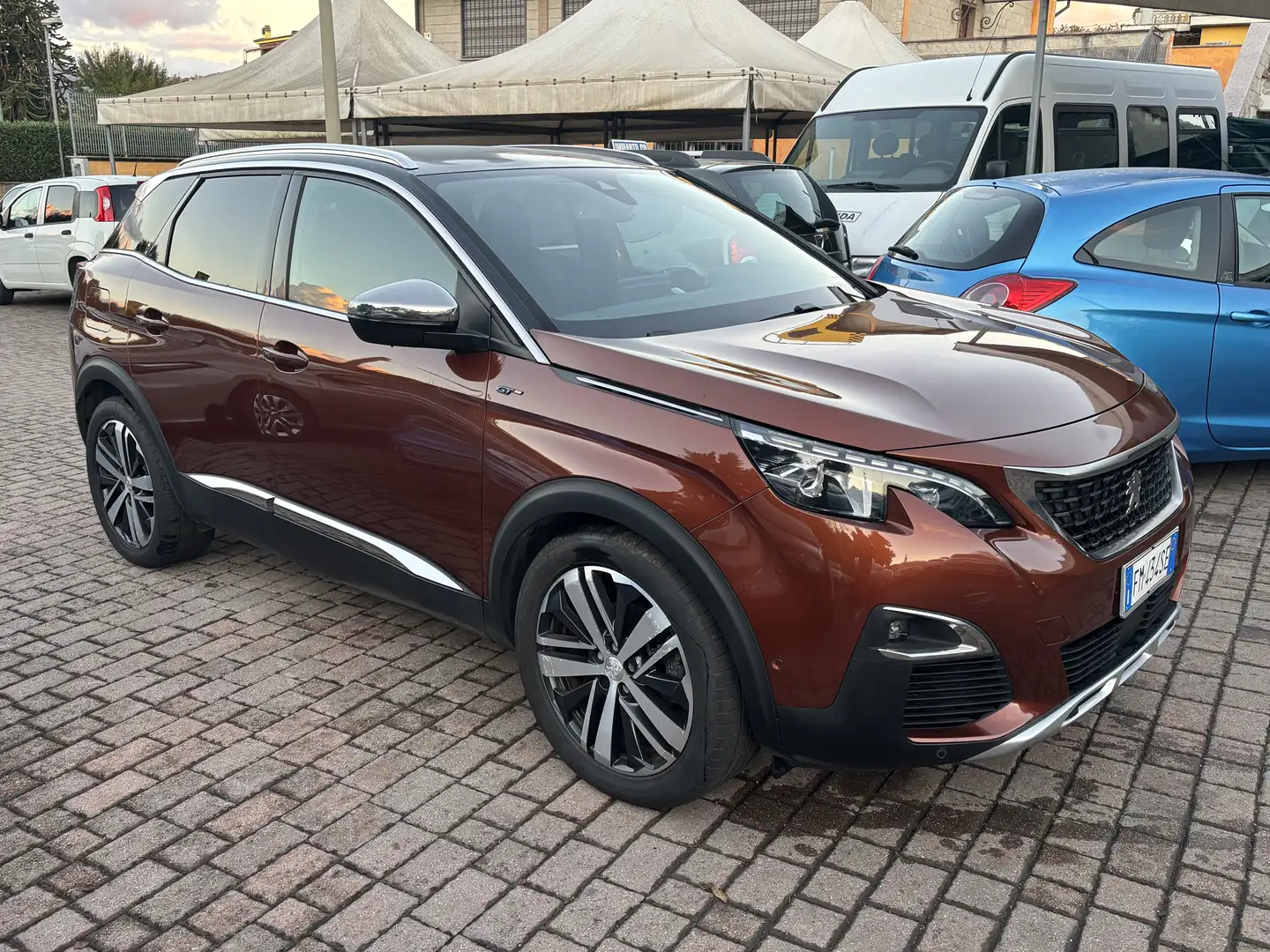 Peugeot 3008 2.0 bluehdi GT s&s 180cv eat6 PERMUTE garanzia - 1