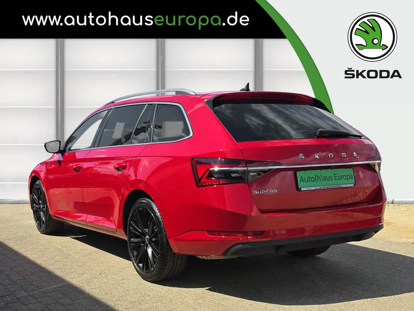 Skoda Superb Combi 2.0 TDI DSG Style ACC Leder Navi Kam eKlappe Rood - 2