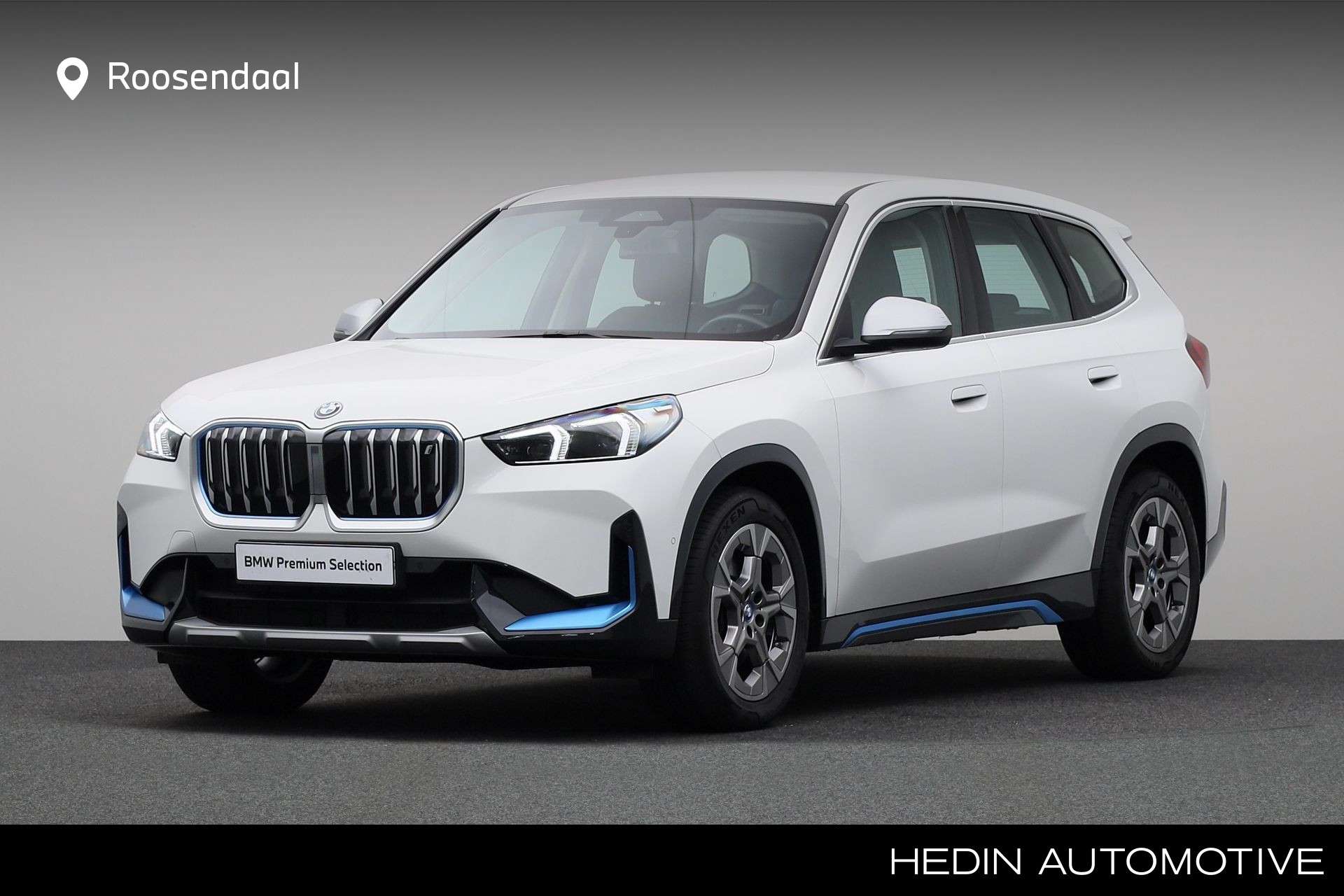 BMW iX1