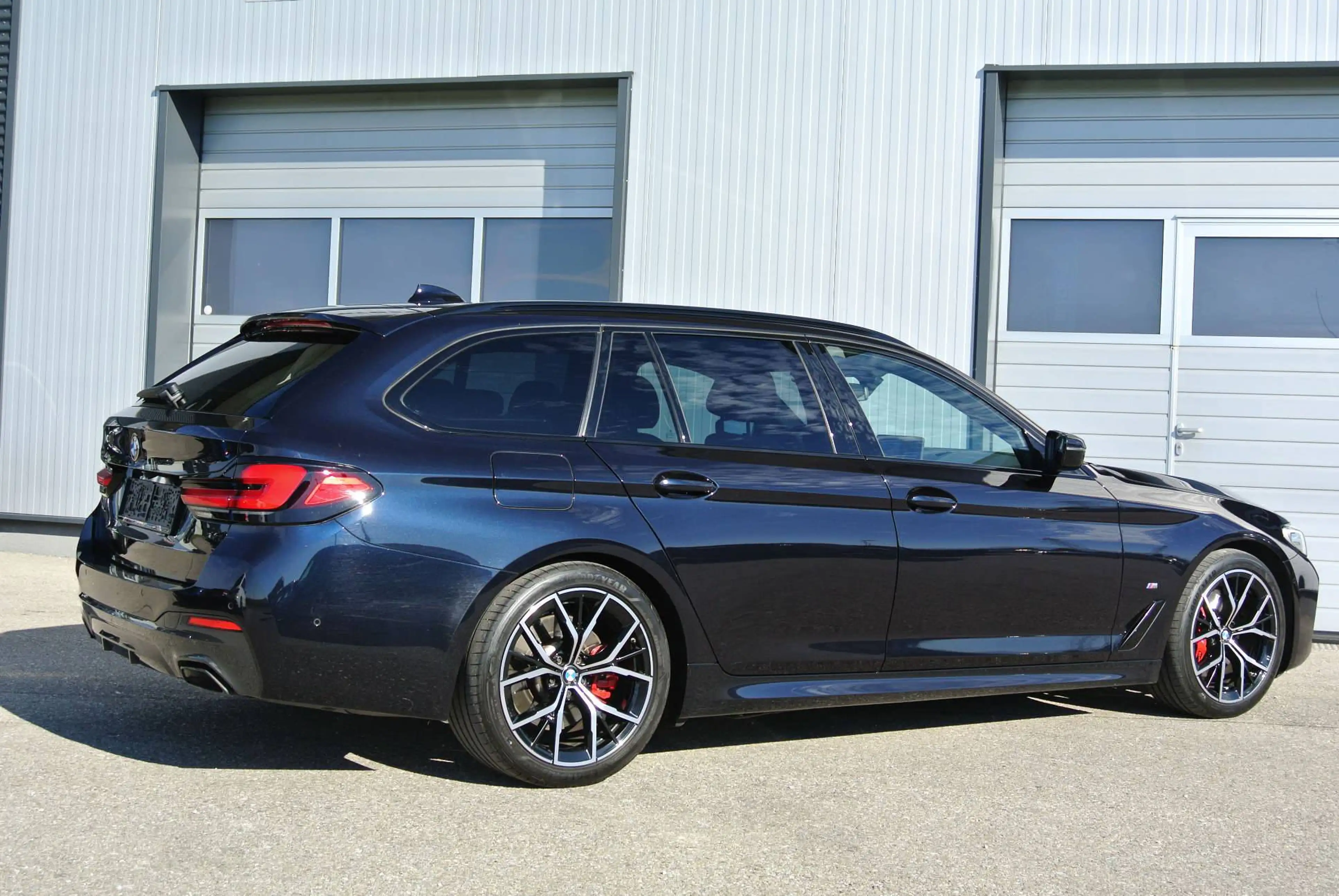 BMW 520 d touring Aut. *M-Sportpaket * LED * Head-up * — photo 5