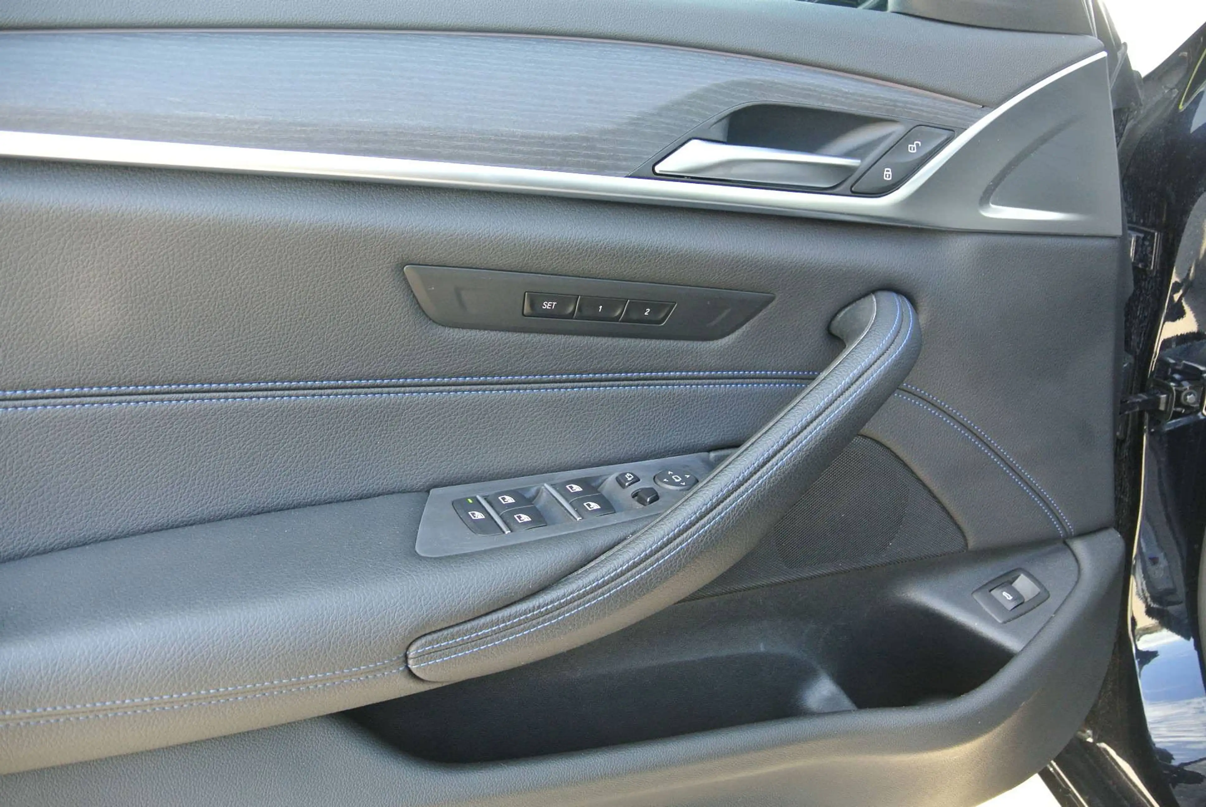 BMW 520 d touring Aut. *M-Sportpaket * LED * Head-up * — photo 10