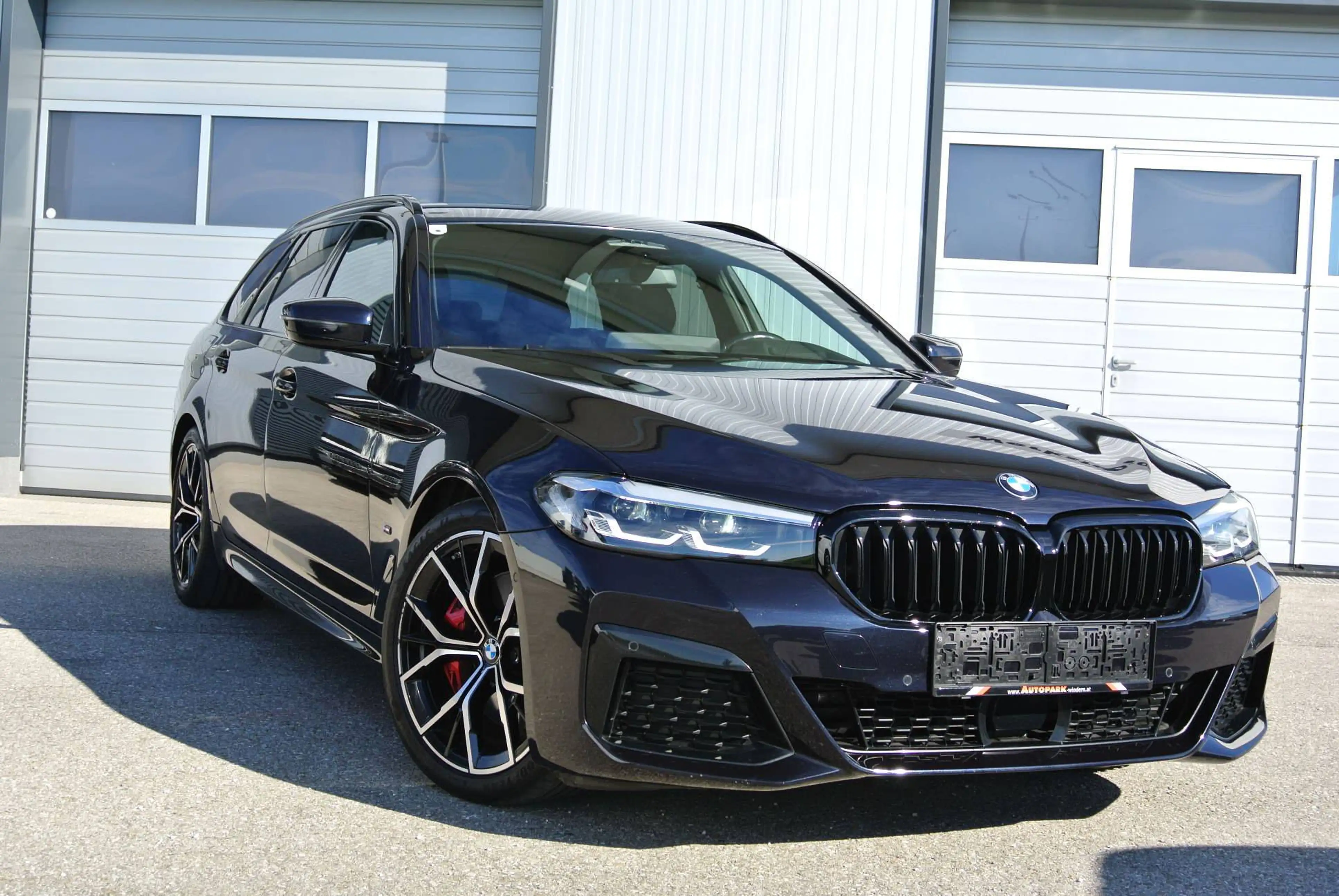 BMW 520 d touring Aut. *M-Sportpaket * LED * Head-up * — photo 4