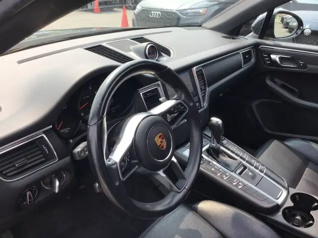 Porsche Macan 2018 — photo 8