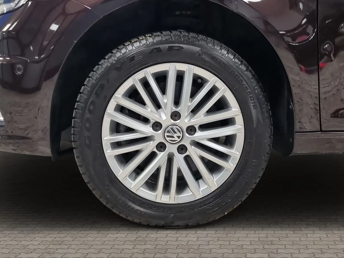 Volkswagen Caddy Comfortline Rollstuhl Behinderten Klima Schwarz - 2