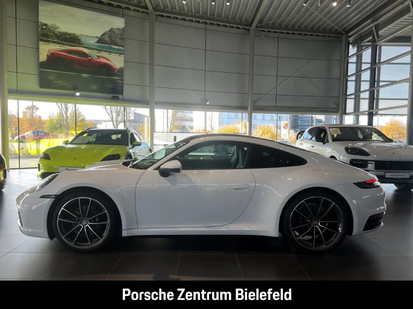 Porsche 992 911 Carrera 21-Zoll Rückfahrkamera PDLS+ Weiß - 2