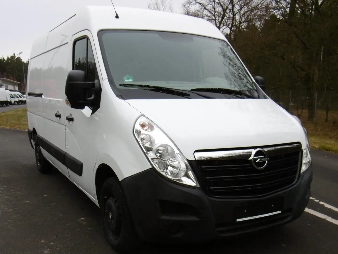 Opel Movano Movano 2.3 D (CDTI) 2.3 D (CDTI) L2H2 Weiß - 1