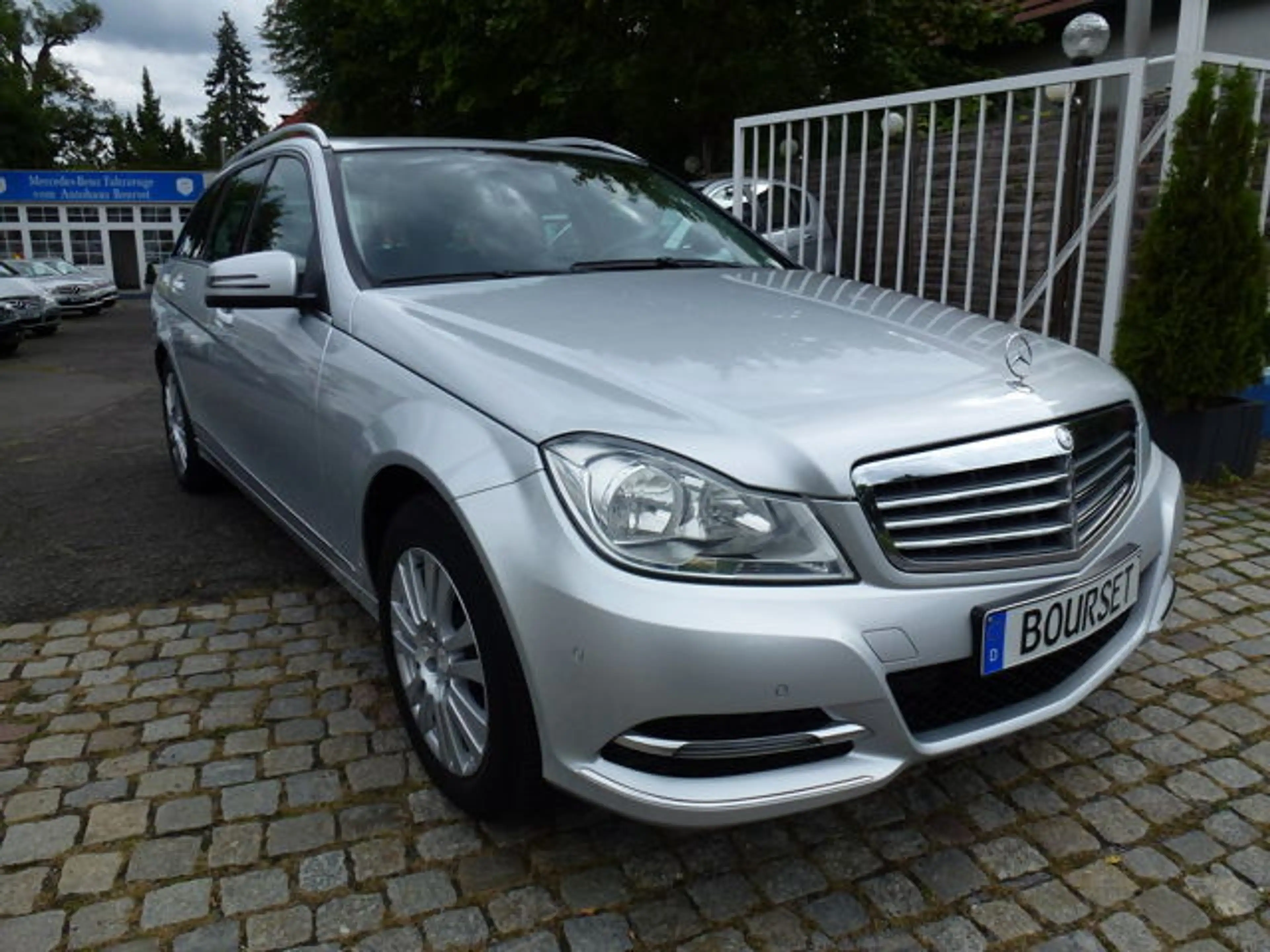 Mercedes-Benz C 180 T Kombi ELEGANCE-Autom-Klima-Schiebedach- Sitzheiz — photo 2