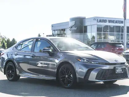  2026 Toyota Camry SE Upgrade AWD   