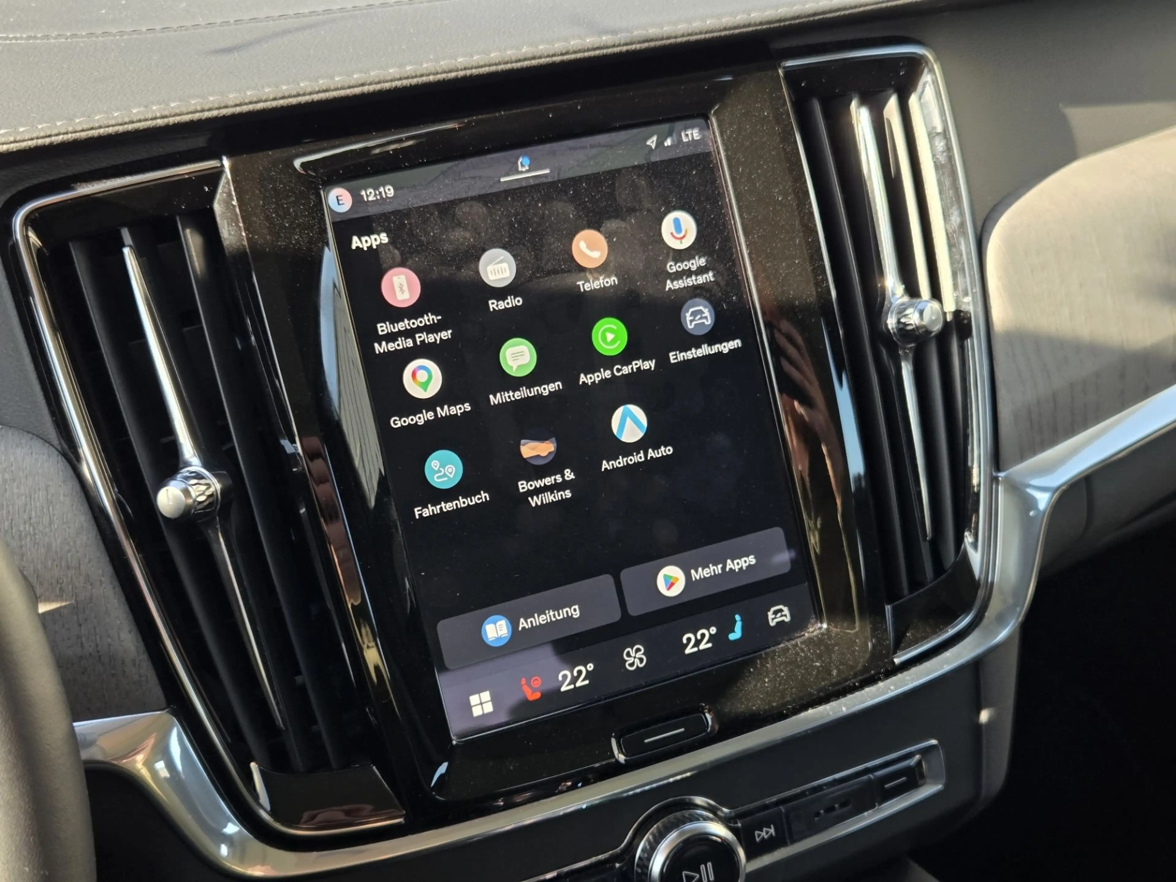 Volvo V90 2.0 T8 Plug-in hybrid AWD Ultra Dark | Full Option — photo 14