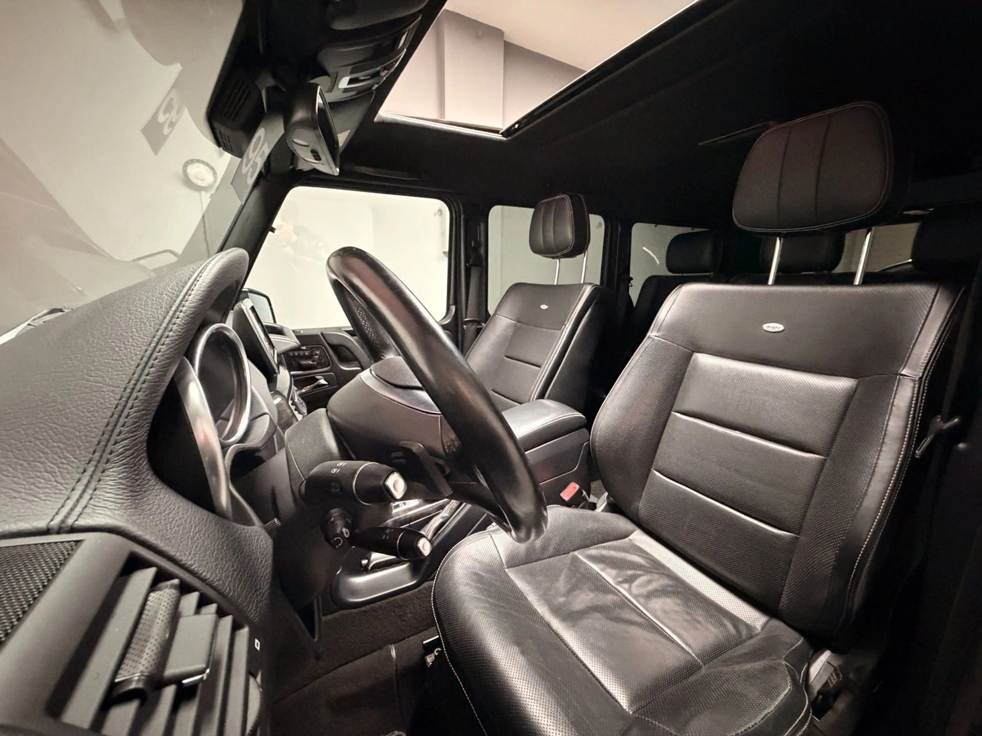 Mercedes-Benz G 350 *BlueTec*Sport-Paket*Schiebedach*H/K*Navi* — photo 12
